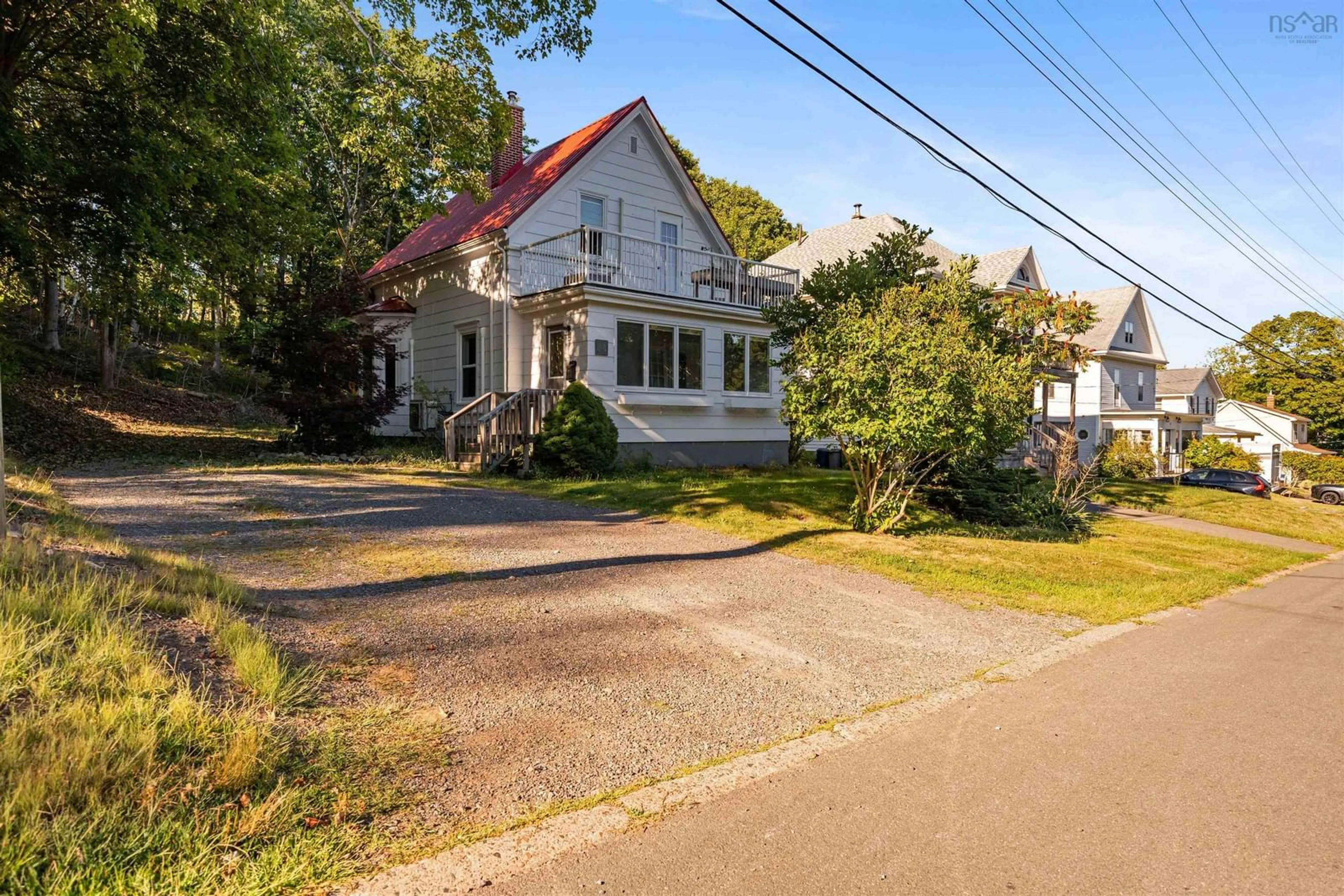 A pic from outside/outdoor area/front of a property/back of a property/a pic from drone, street for 84 Elm St, New Glasgow Nova Scotia B2H 1X4