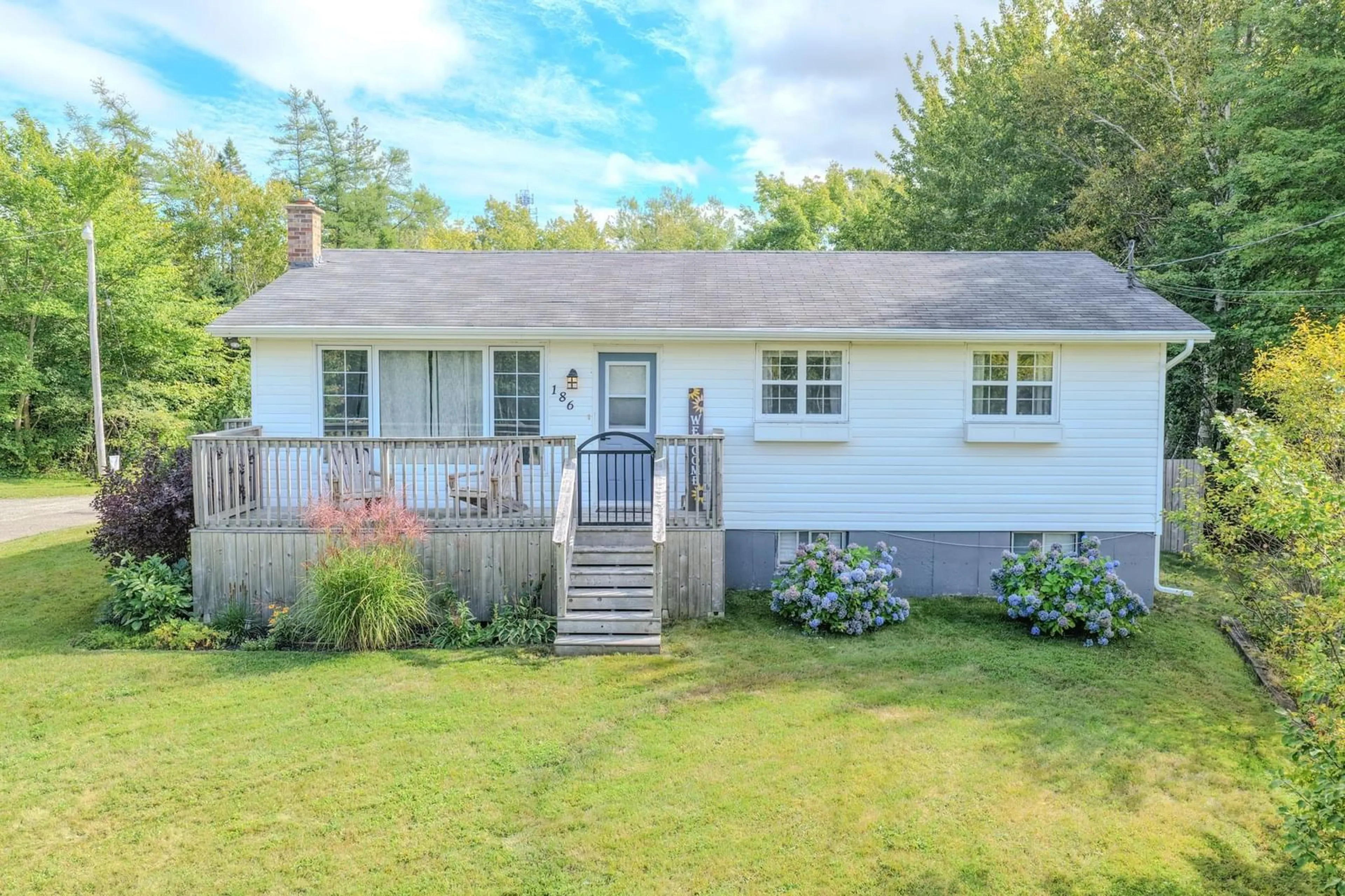 Unknown for 186 Kenwood Dr, Sydney River Nova Scotia B1S 3N4