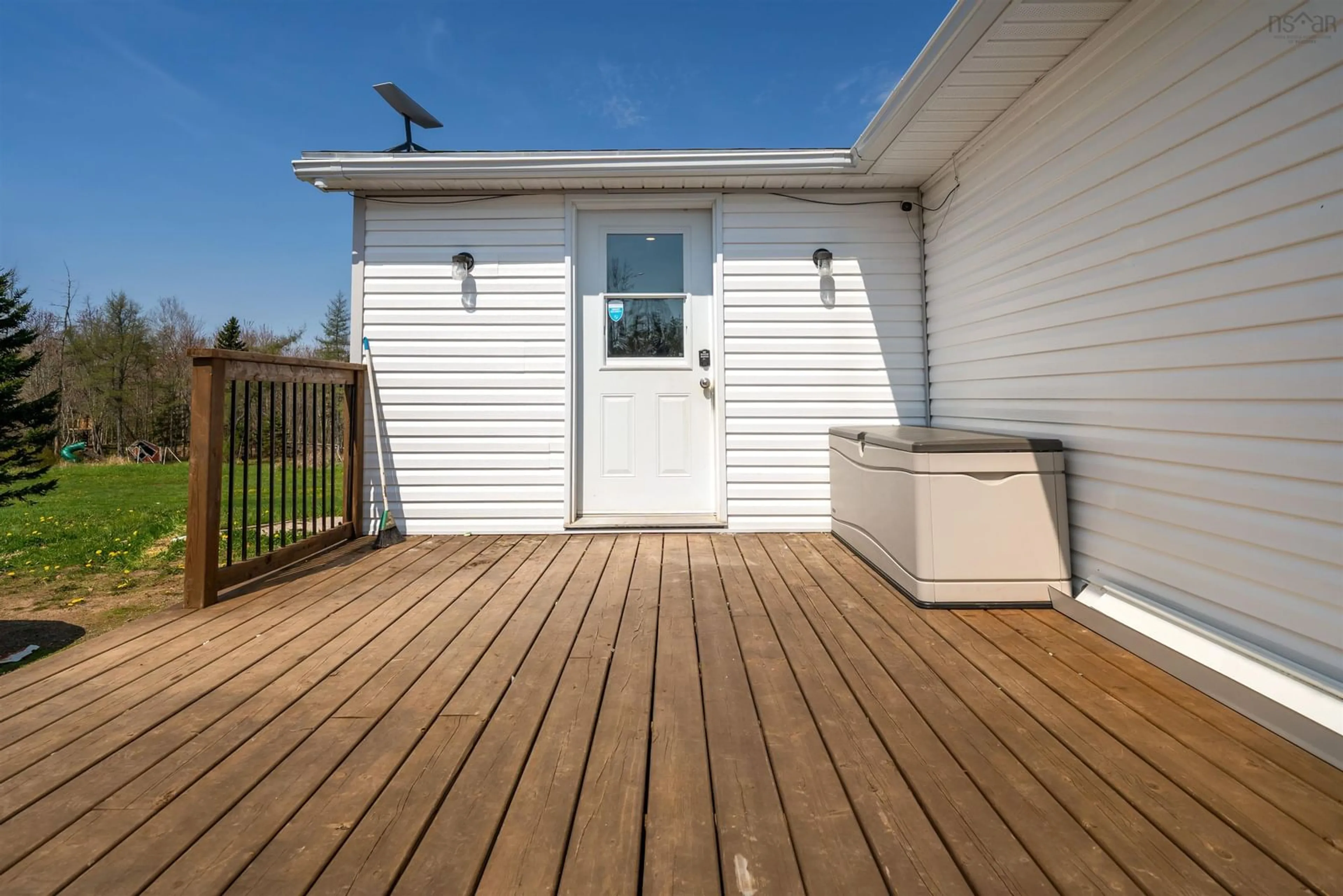 Patio, street for 5786 Highway 2, Bass River Nova Scotia B0M 1B0