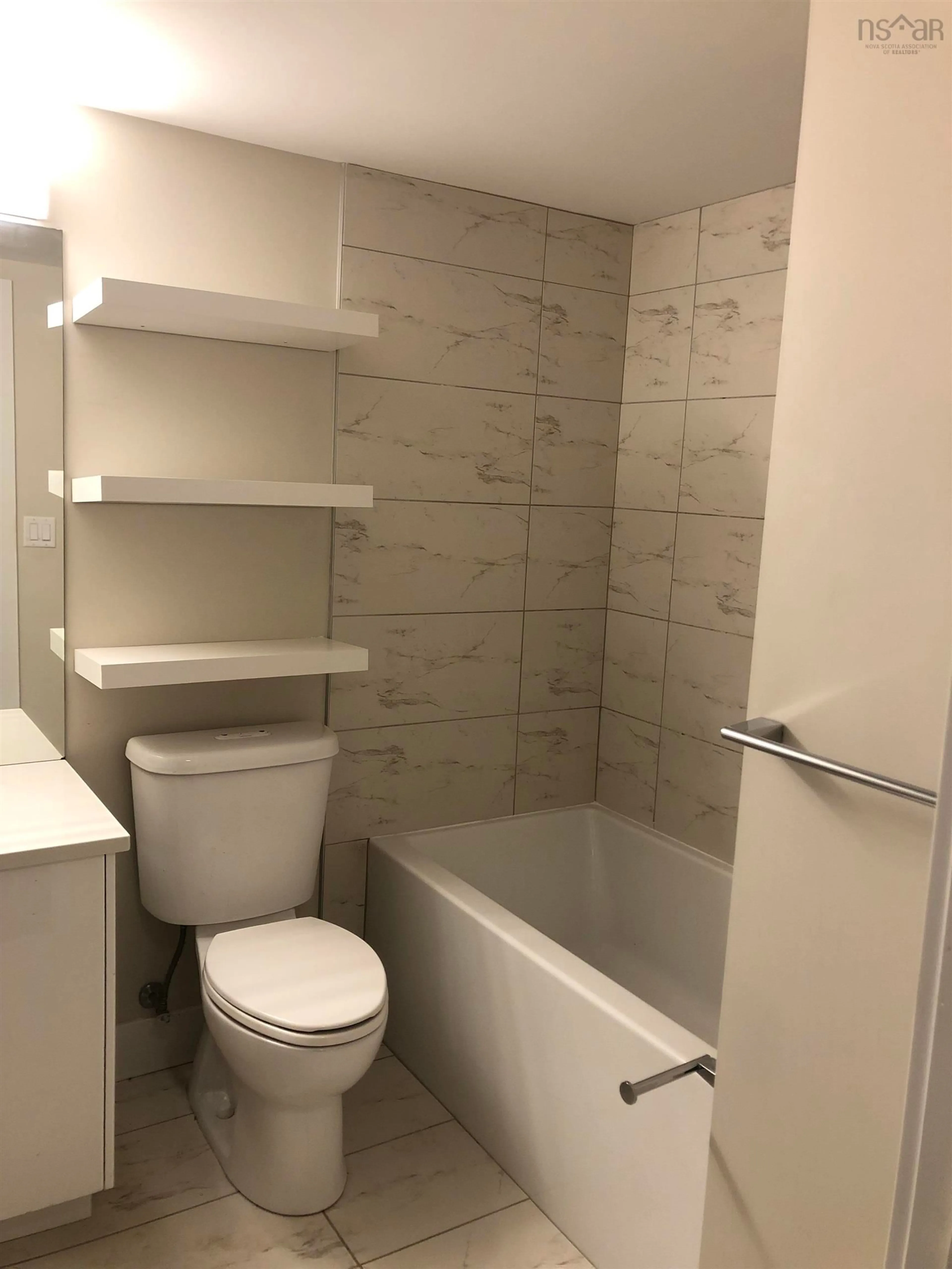 Standard bathroom, ceramic/tile floor for 5677 Harris St #206, Halifax Nova Scotia B3K 0G4