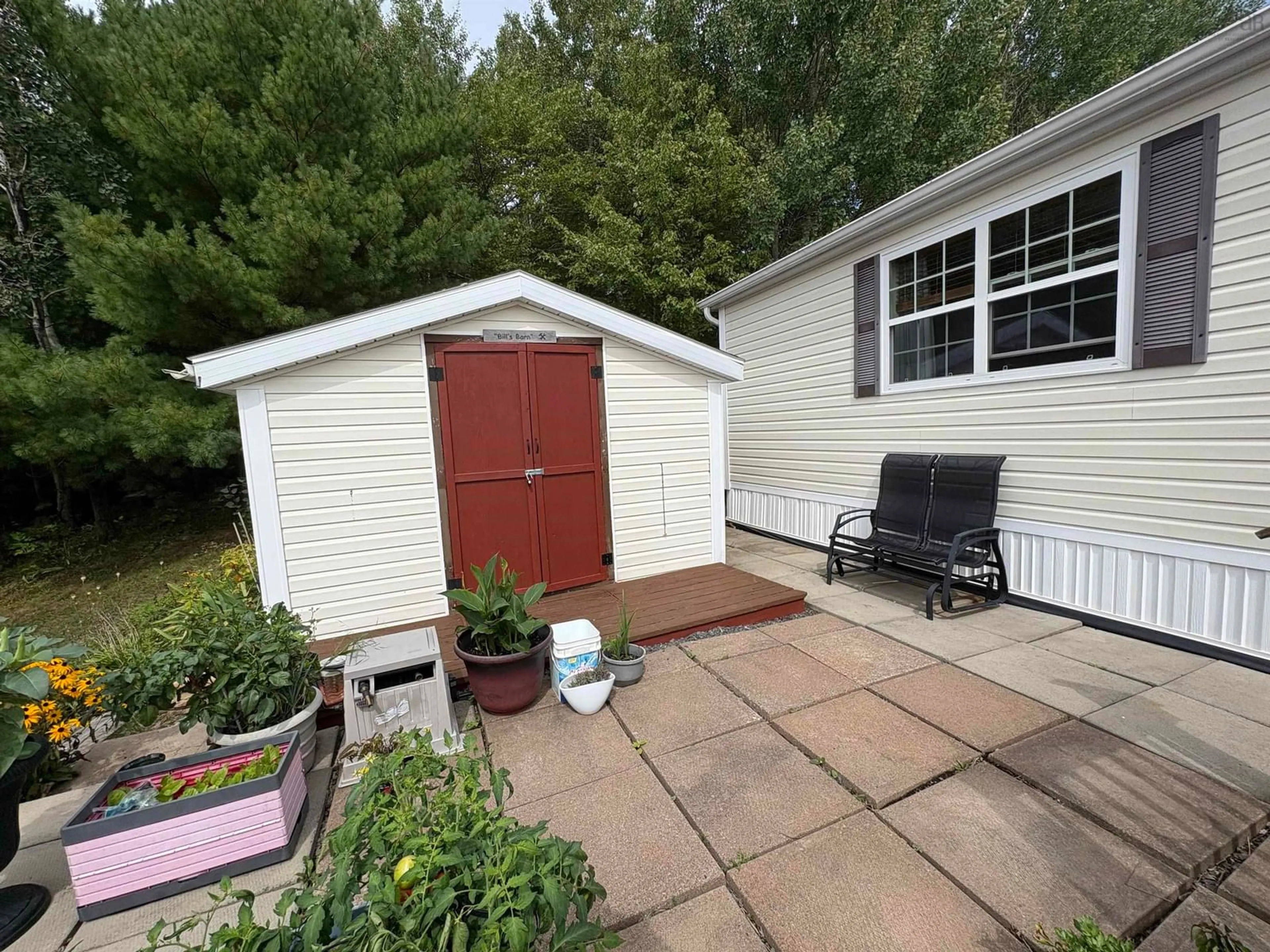 Shed for 1056 Park Lane, Westville Nova Scotia B0K 2A0