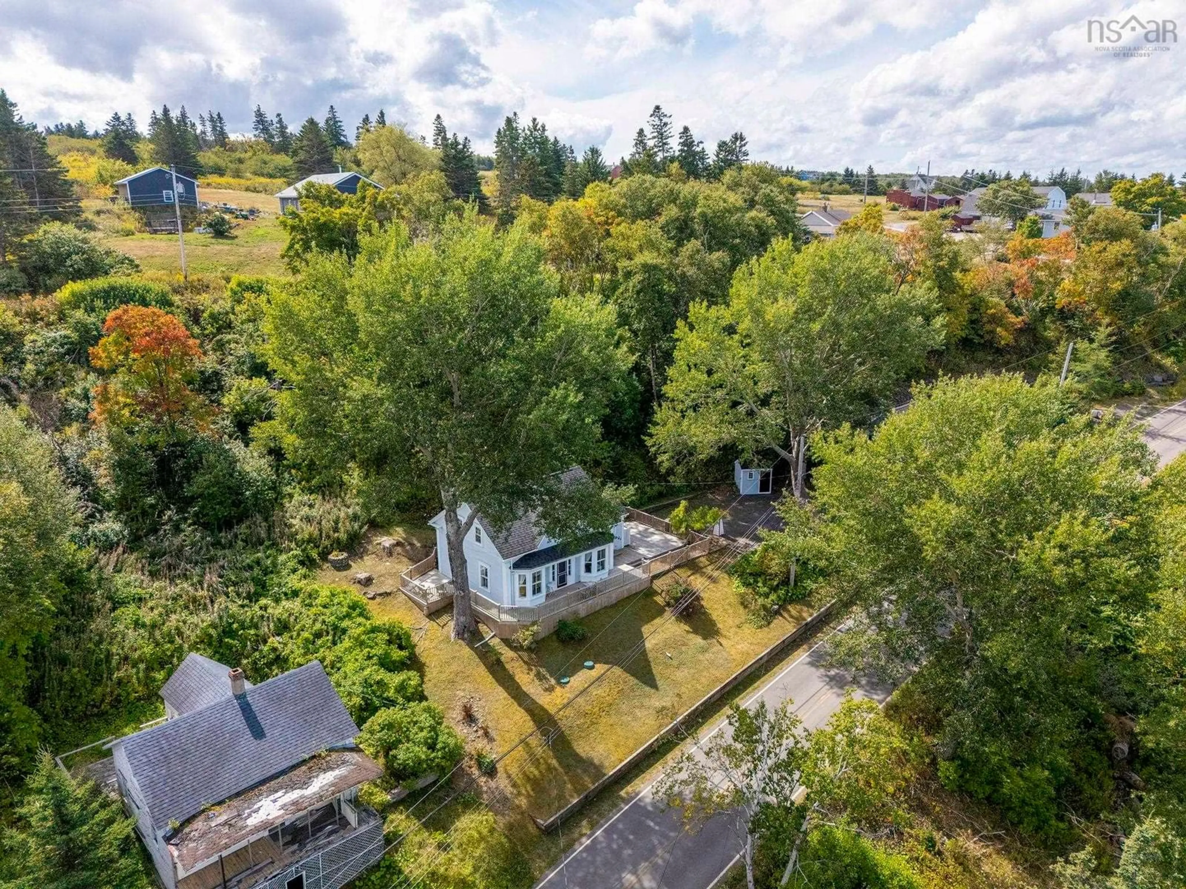 A pic from outside/outdoor area/front of a property/back of a property/a pic from drone, street for 3252 Long Point Rd, Harbourville Nova Scotia B0P 1E0