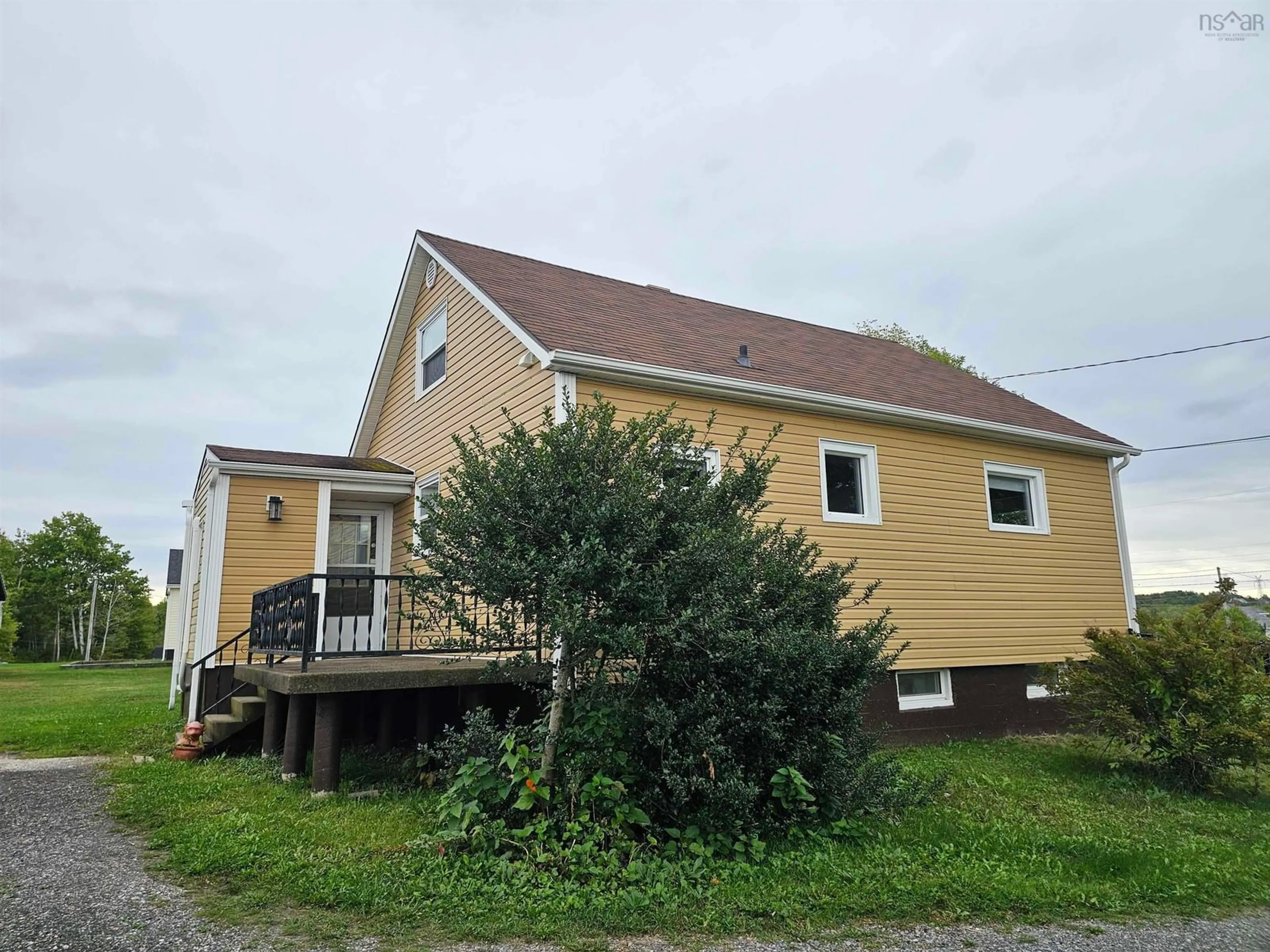 A pic from outside/outdoor area/front of a property/back of a property/a pic from drone, building for 44 Colonel St, Bras D'Or Nova Scotia B1Y 2L3