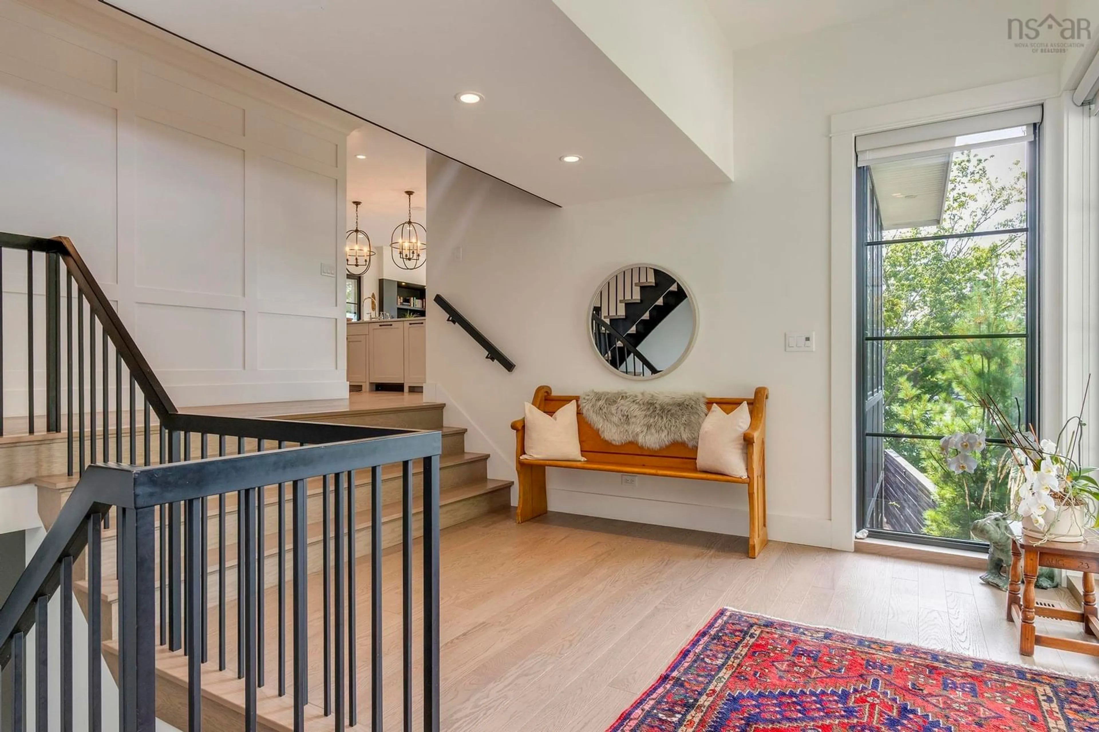 Indoor entryway for 1170 Rockcliffe St, Halifax Nova Scotia B3H 3Y6