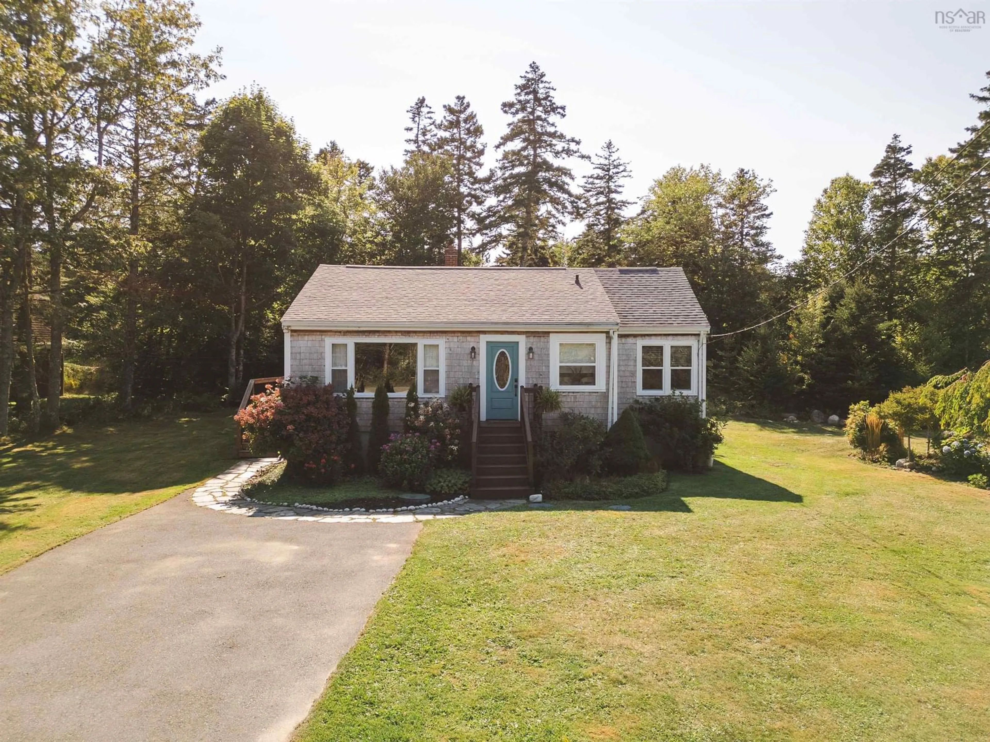 A pic from outside/outdoor area/front of a property/back of a property/a pic from drone, street for 11504 Peggys Cove Rd, Seabright Nova Scotia B3Z 2Y9