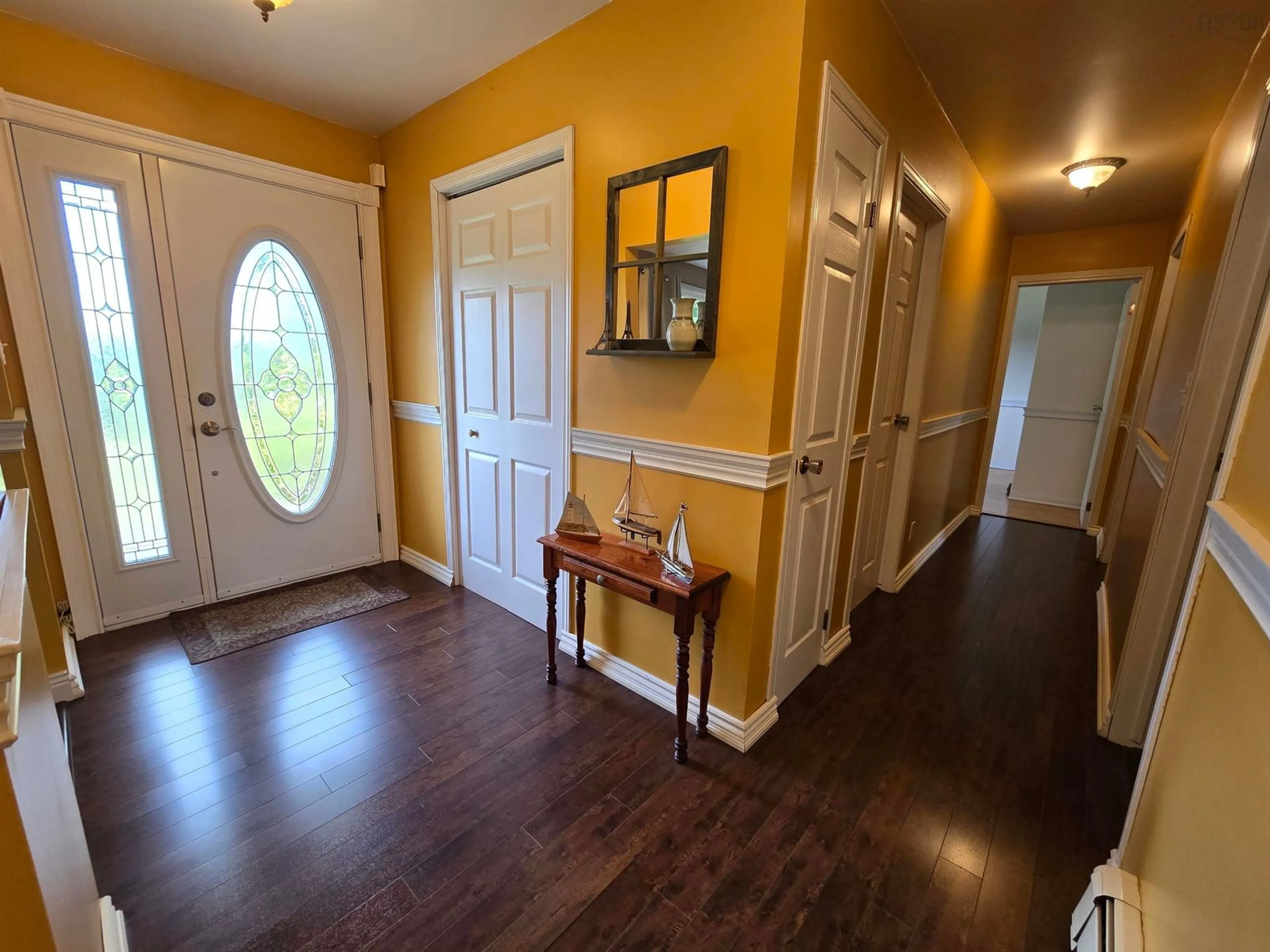 Indoor entryway for 87 Green Meadows Dr, Howie Centre Nova Scotia B1L 1C7