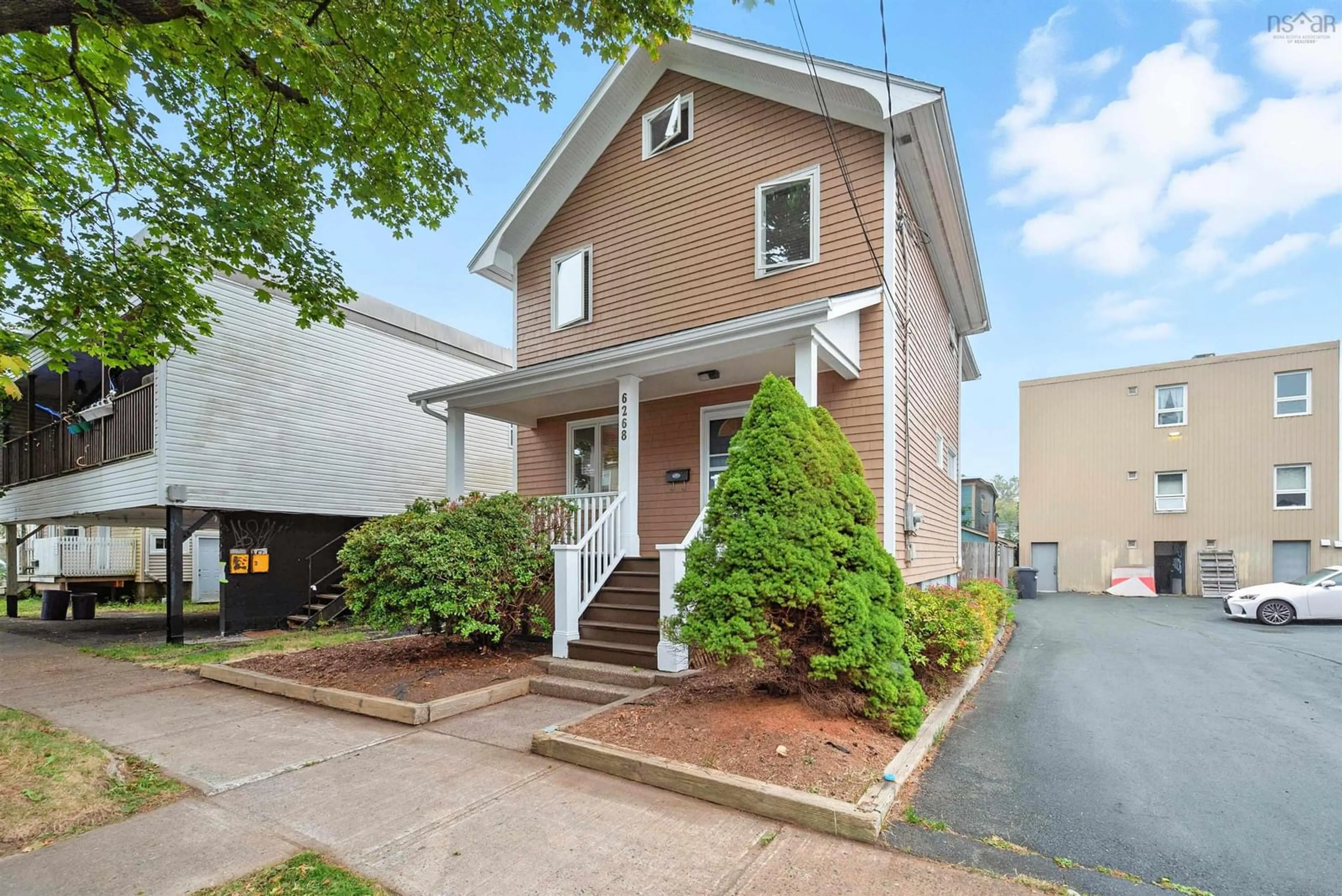 Unknown for 6268 Yale St, Halifax Nova Scotia B3L 1E1