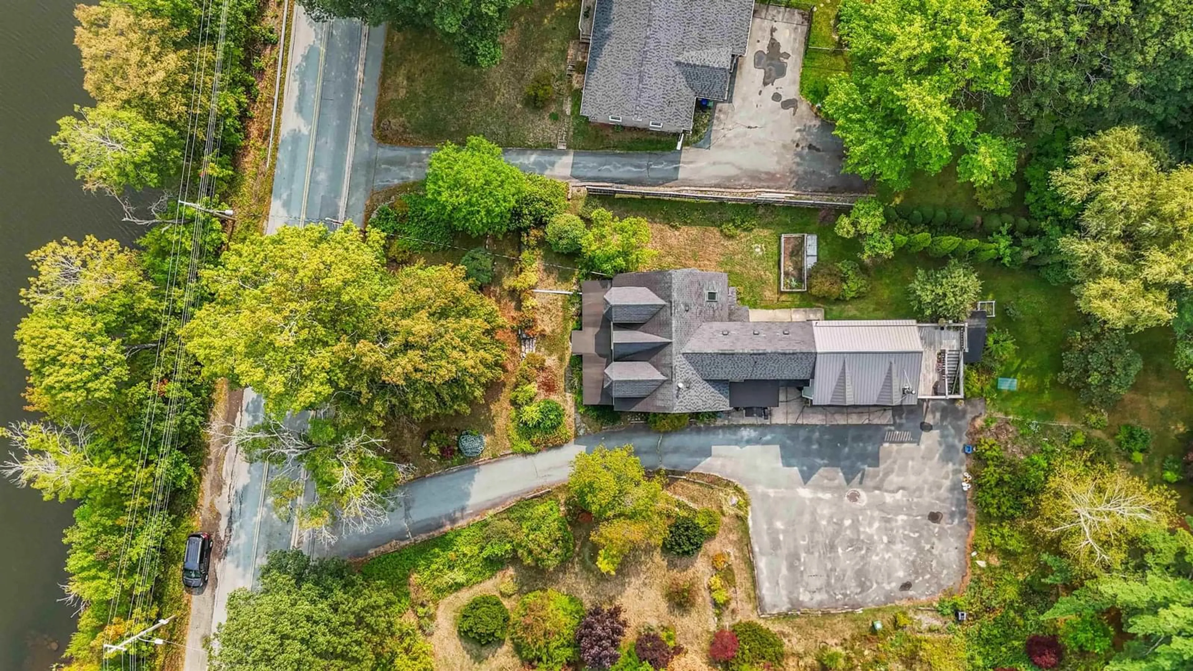 A pic from outside/outdoor area/front of a property/back of a property/a pic from drone, street for 57 King St, Bridgewater Nova Scotia B4V 1A1