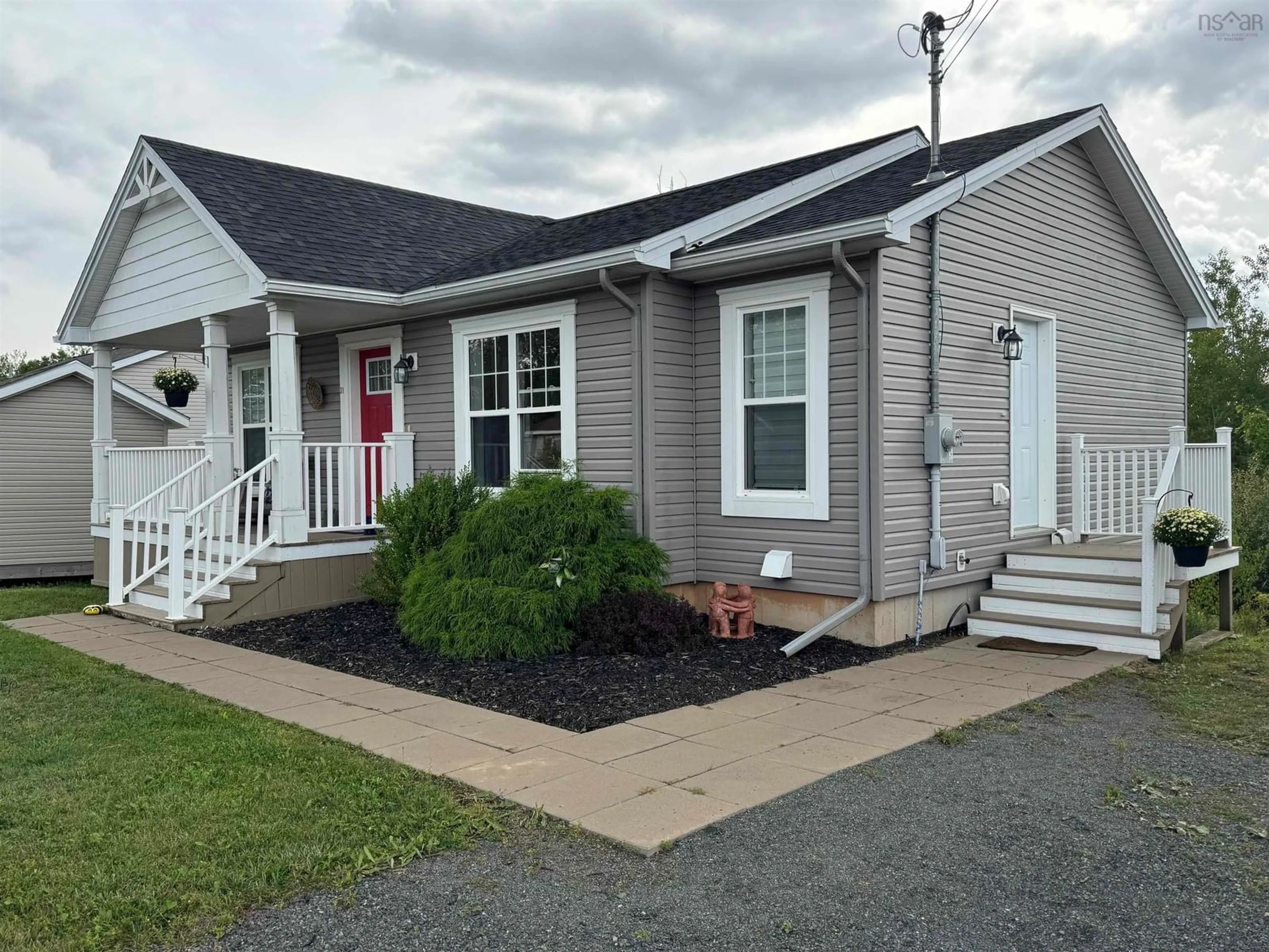 Home with vinyl exterior material, street for 31 Munroe Heights, Westville Nova Scotia B2H 5C6
