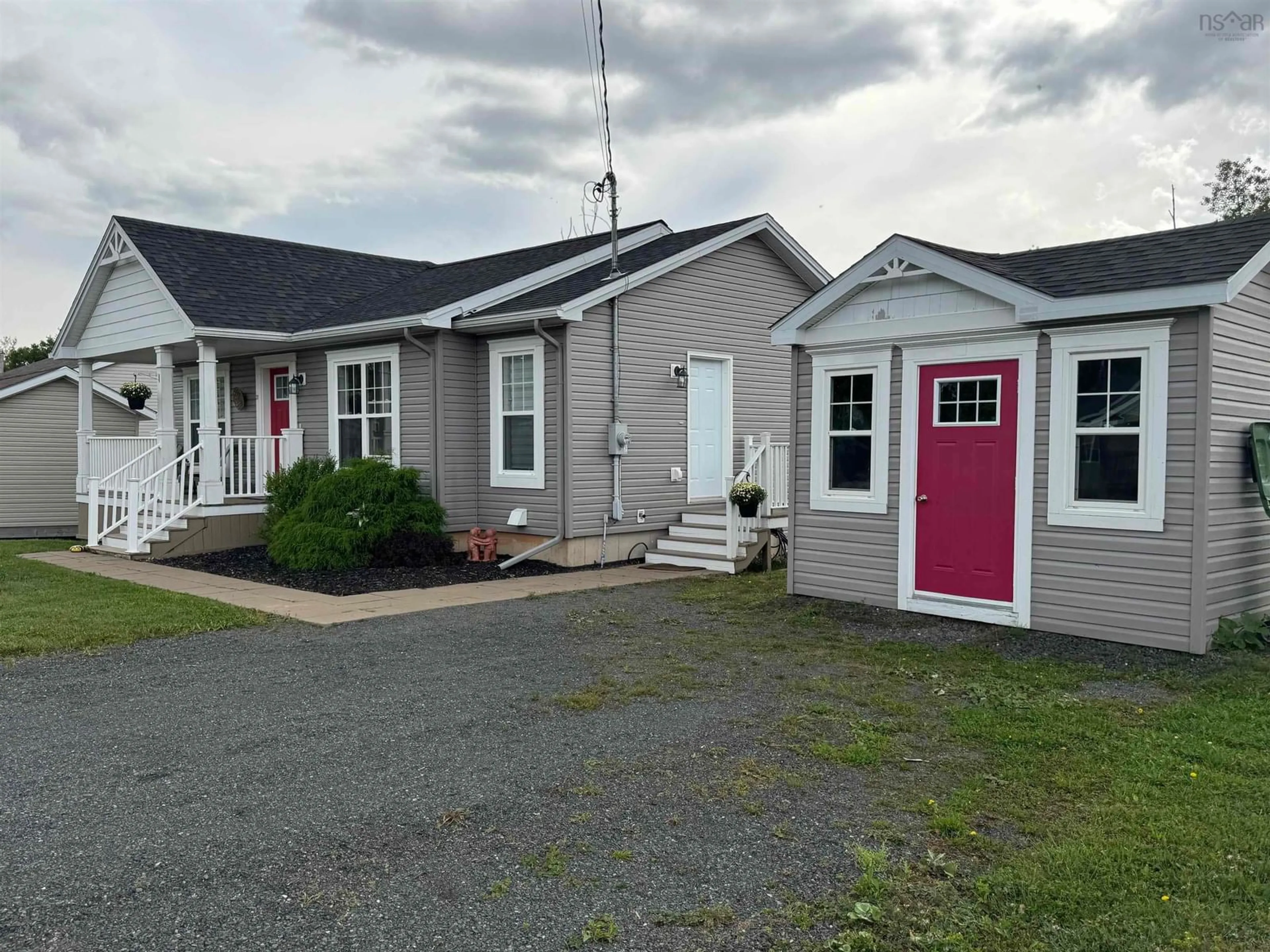 Home with vinyl exterior material, street for 31 Munroe Heights, Westville Nova Scotia B2H 5C6