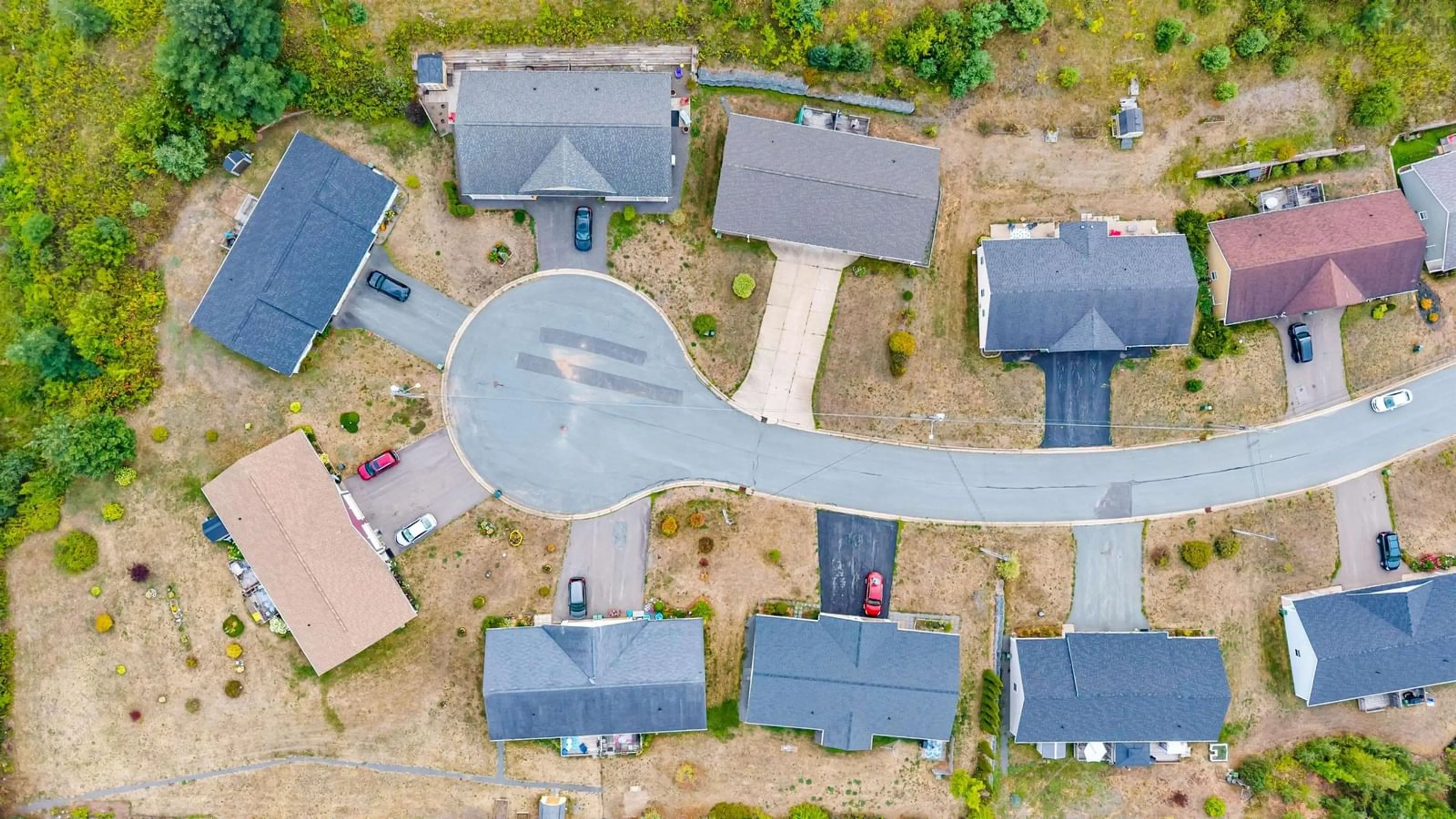 A pic from outside/outdoor area/front of a property/back of a property/a pic from drone, unknown for 34 Kimbrough Crt, Greenwich Nova Scotia B4P 0A7