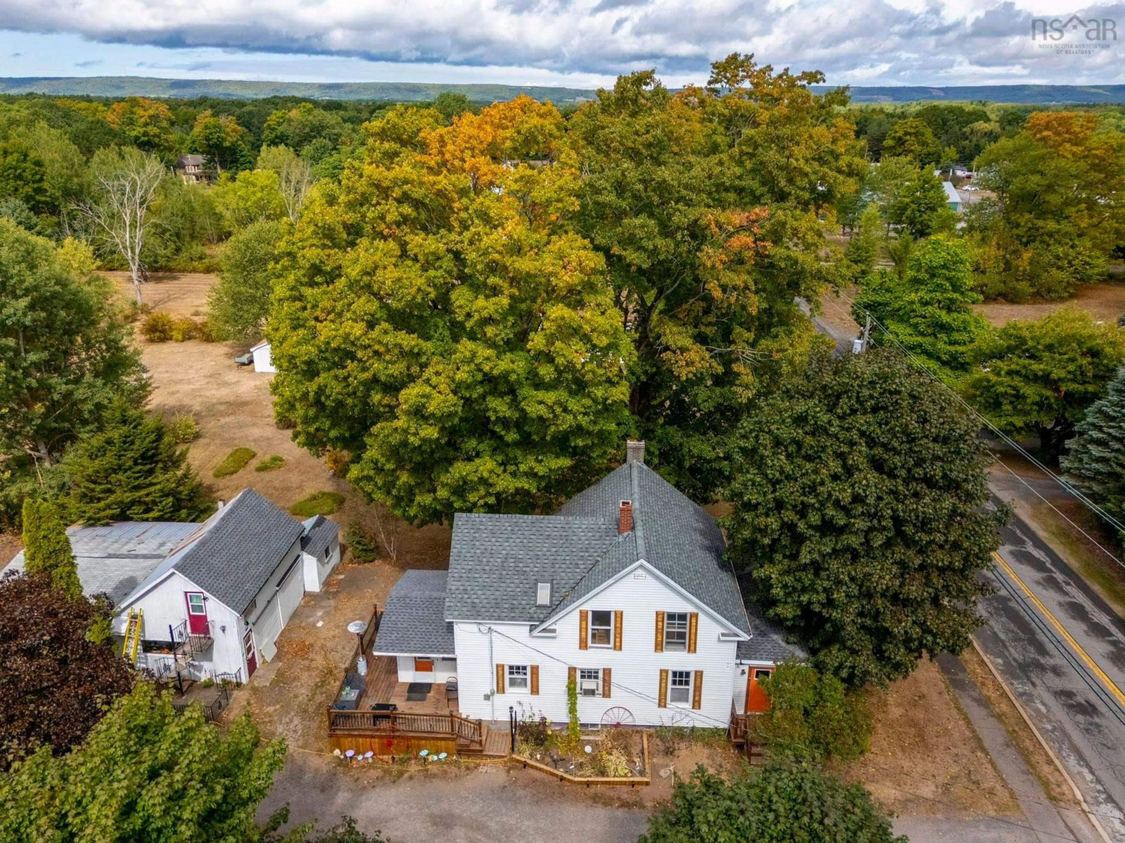 A pic from outside/outdoor area/front of a property/back of a property/a pic from drone, unknown for 1617 Black Rock Rd, Waterville Nova Scotia B0P 1V0