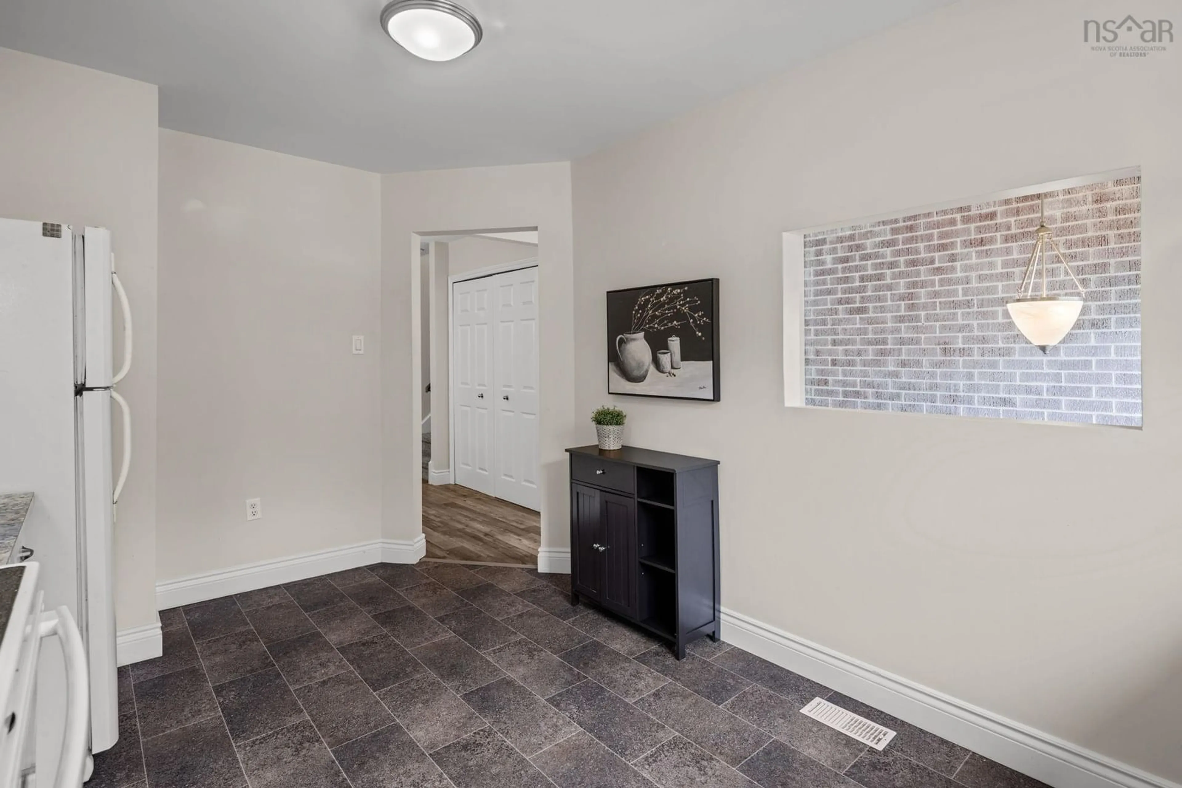 A pic of a room for 43 Westridge Dr, Halifax Nova Scotia B3M 3K3