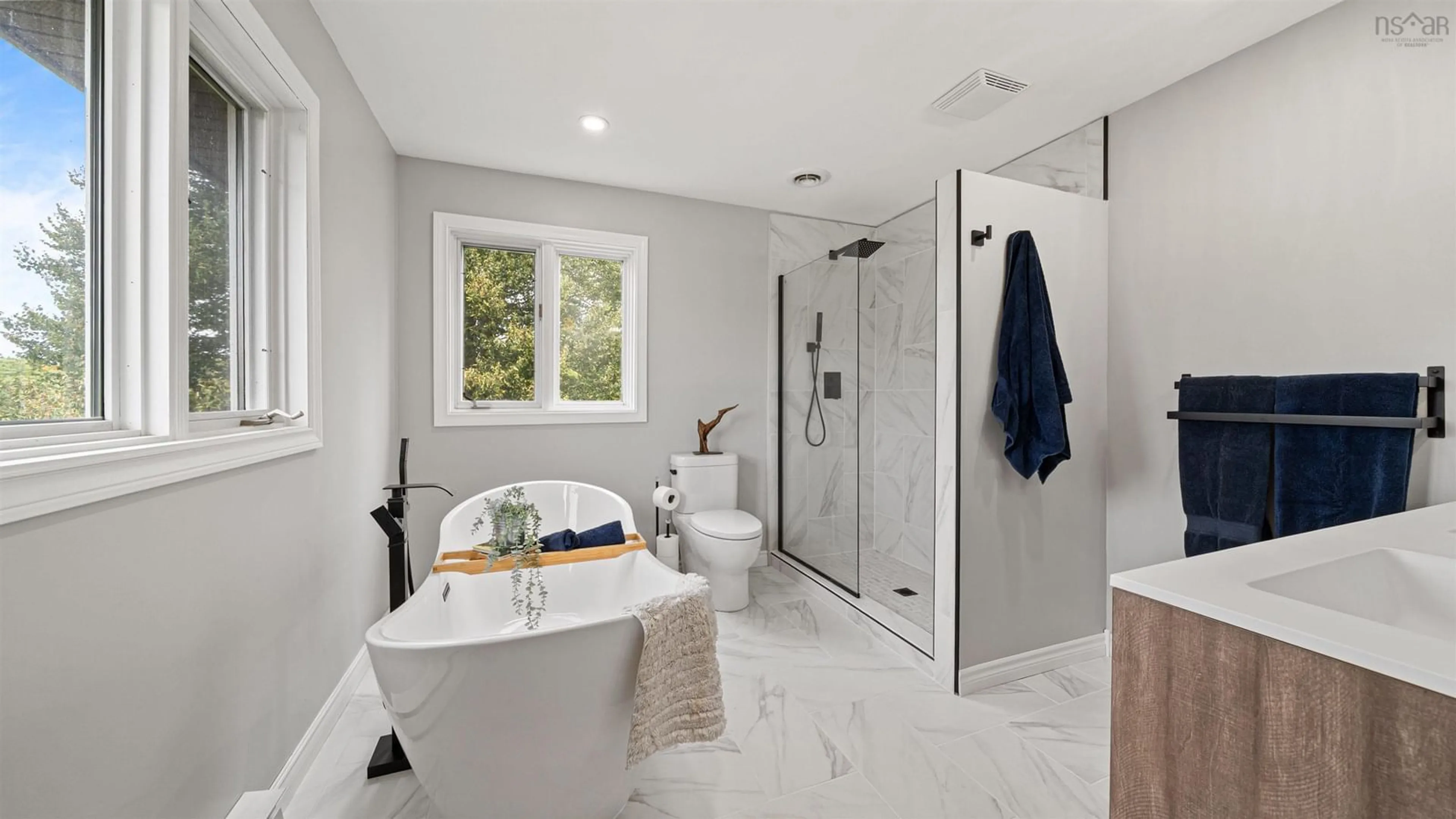 Contemporary bathroom, ceramic/tile floor for 2571 St. Margaret's Bay Rd, Timberlea Nova Scotia B3T 1H2