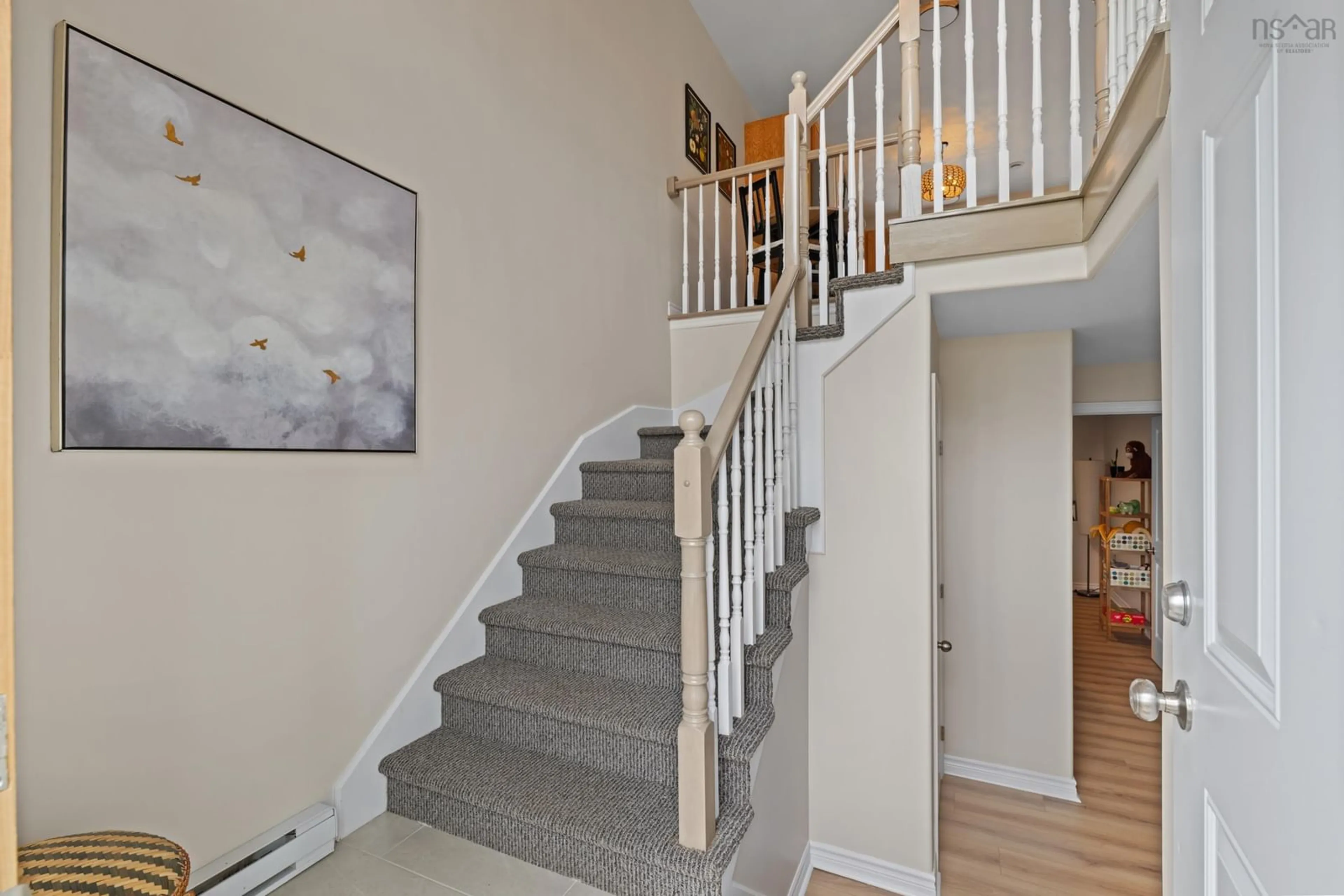 Unknown for 32 Katrina Cres, Halifax Nova Scotia B3P 0C3