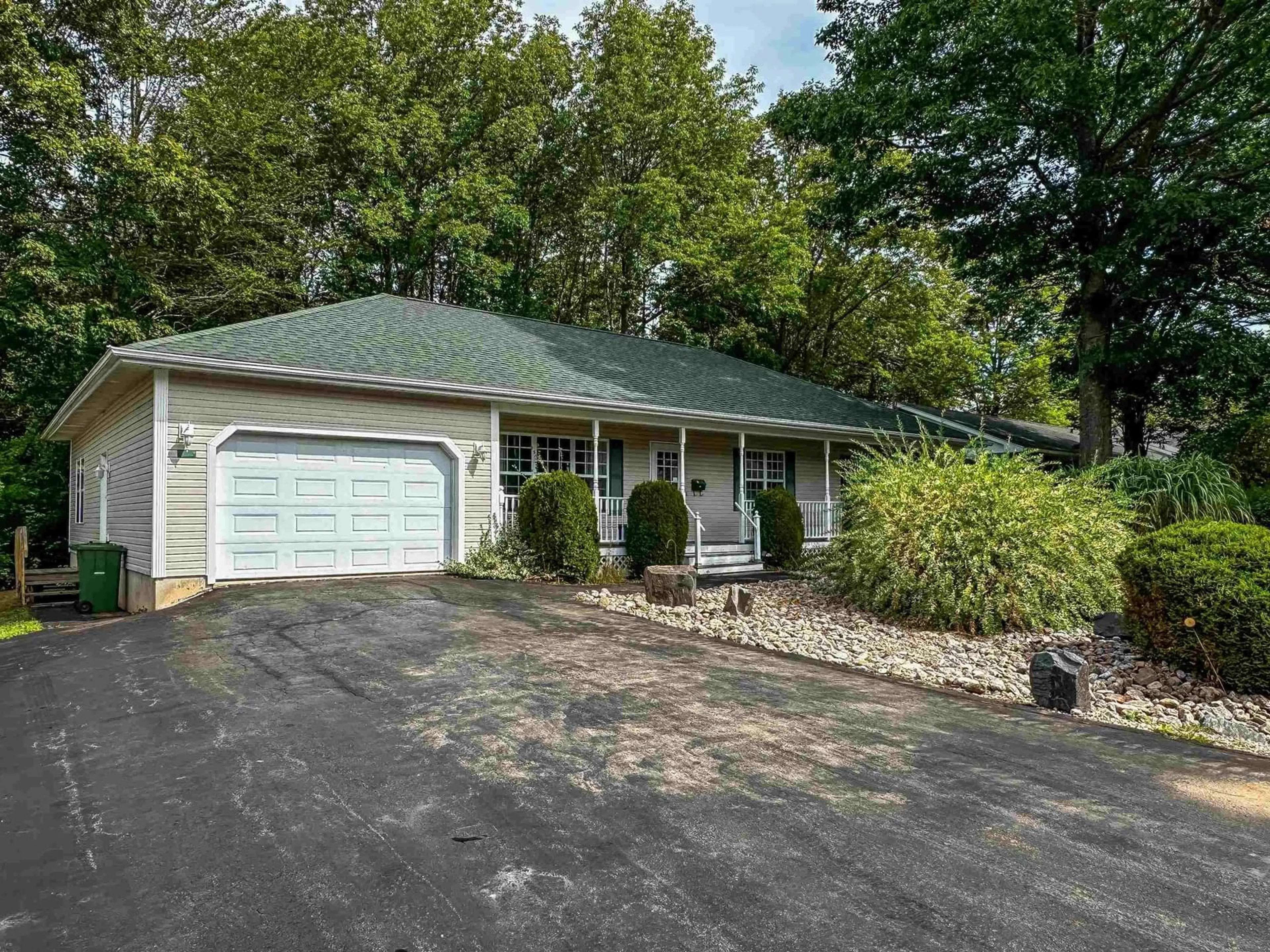 Home with vinyl exterior material, street for 28 Bishop Ave, New Minas Nova Scotia B4N 3N9