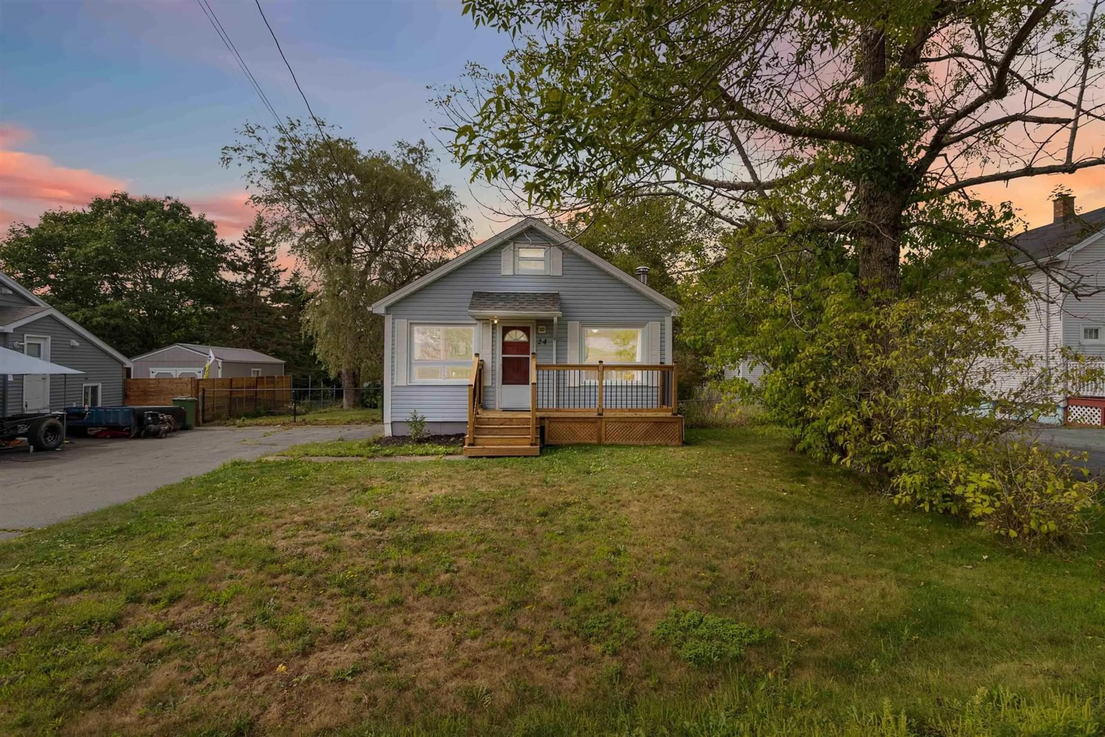 A pic from outside/outdoor area/front of a property/back of a property/a pic from drone, street for 24 Woodlawn Rd, Dartmouth Nova Scotia B2W 2R6