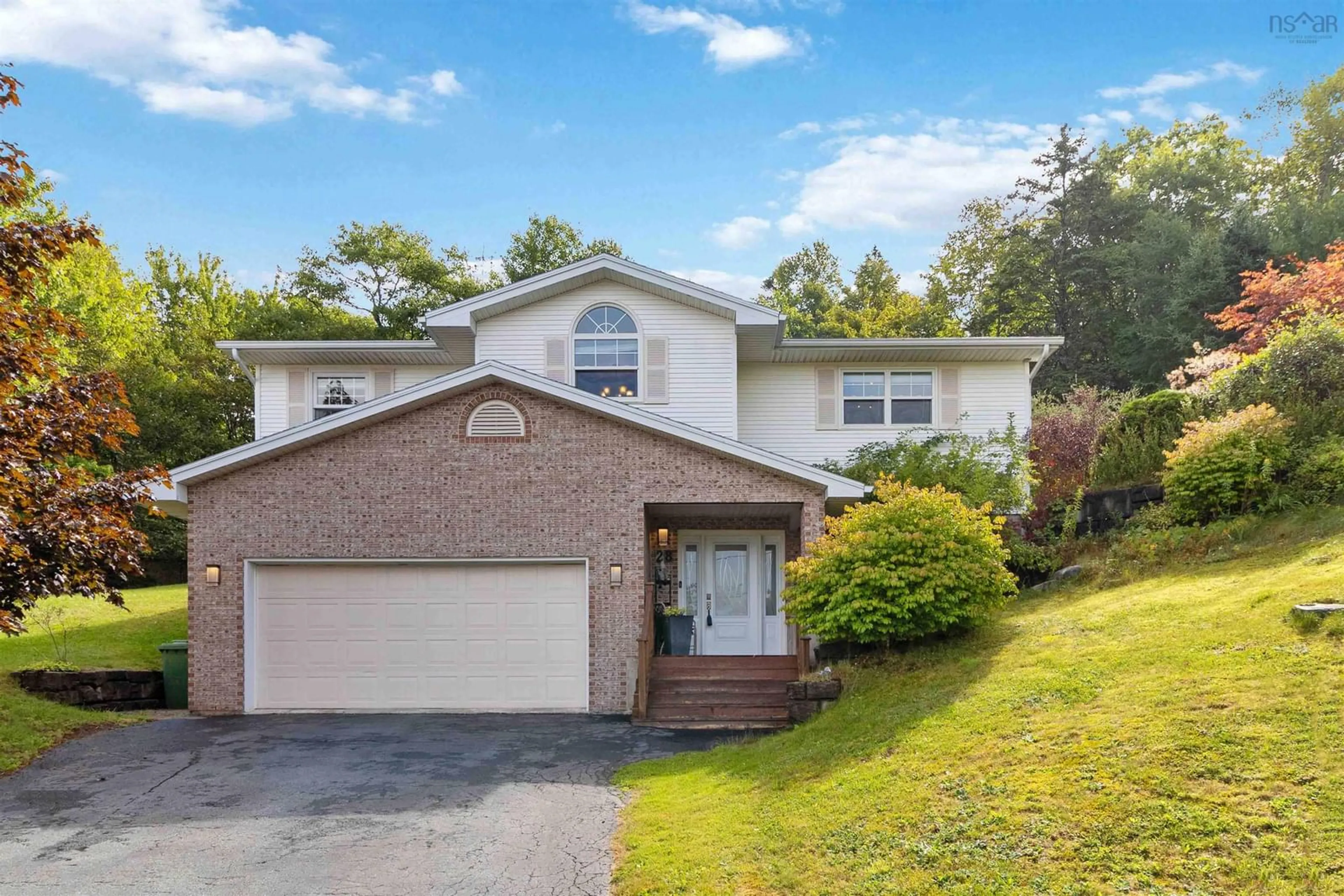 Home with vinyl exterior material, street for 28 Flinns Hill, Bedford Nova Scotia B4A 3S8
