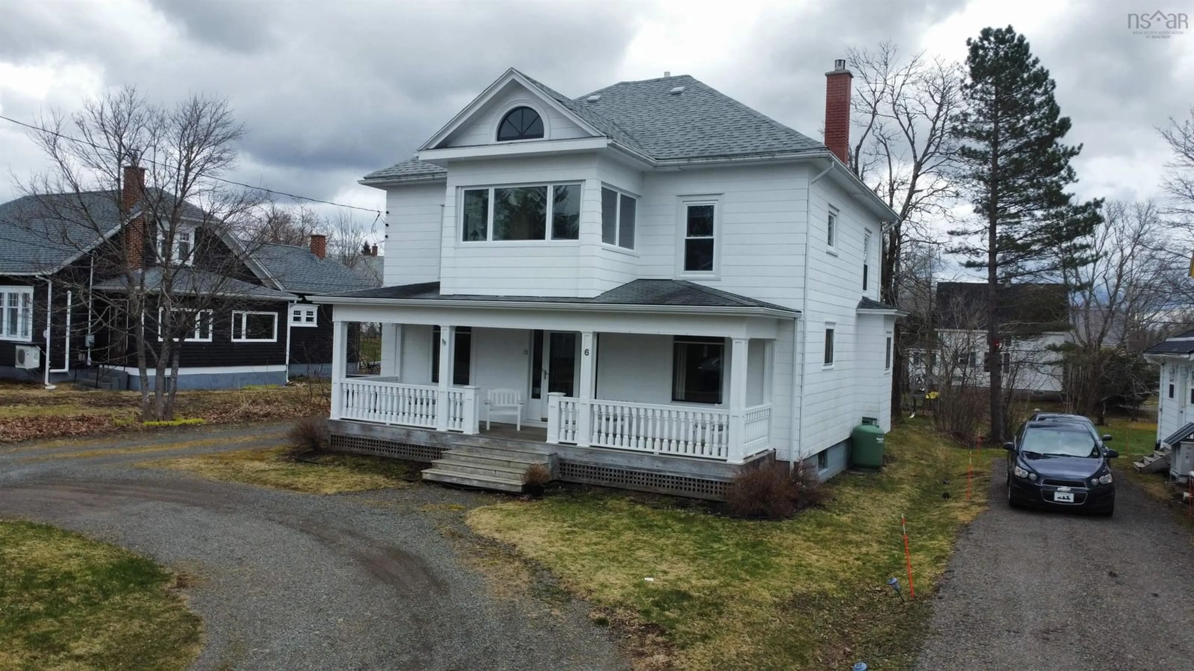 Home with vinyl exterior material, building for 6 Mcgee St, Springhill Nova Scotia B0M 1X0