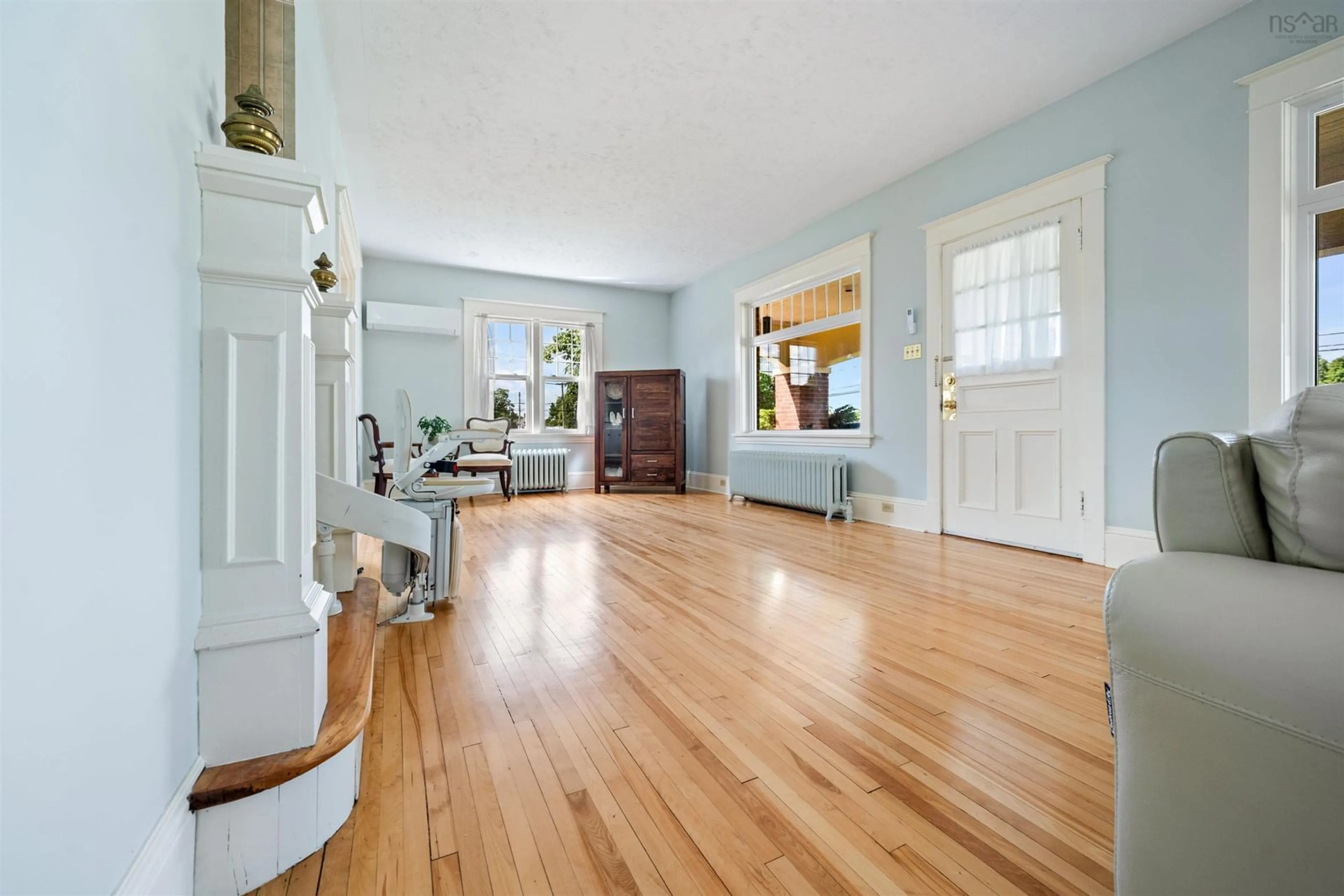 Indoor entryway for 130 Albert St, New Glasgow Nova Scotia B2H 3V3