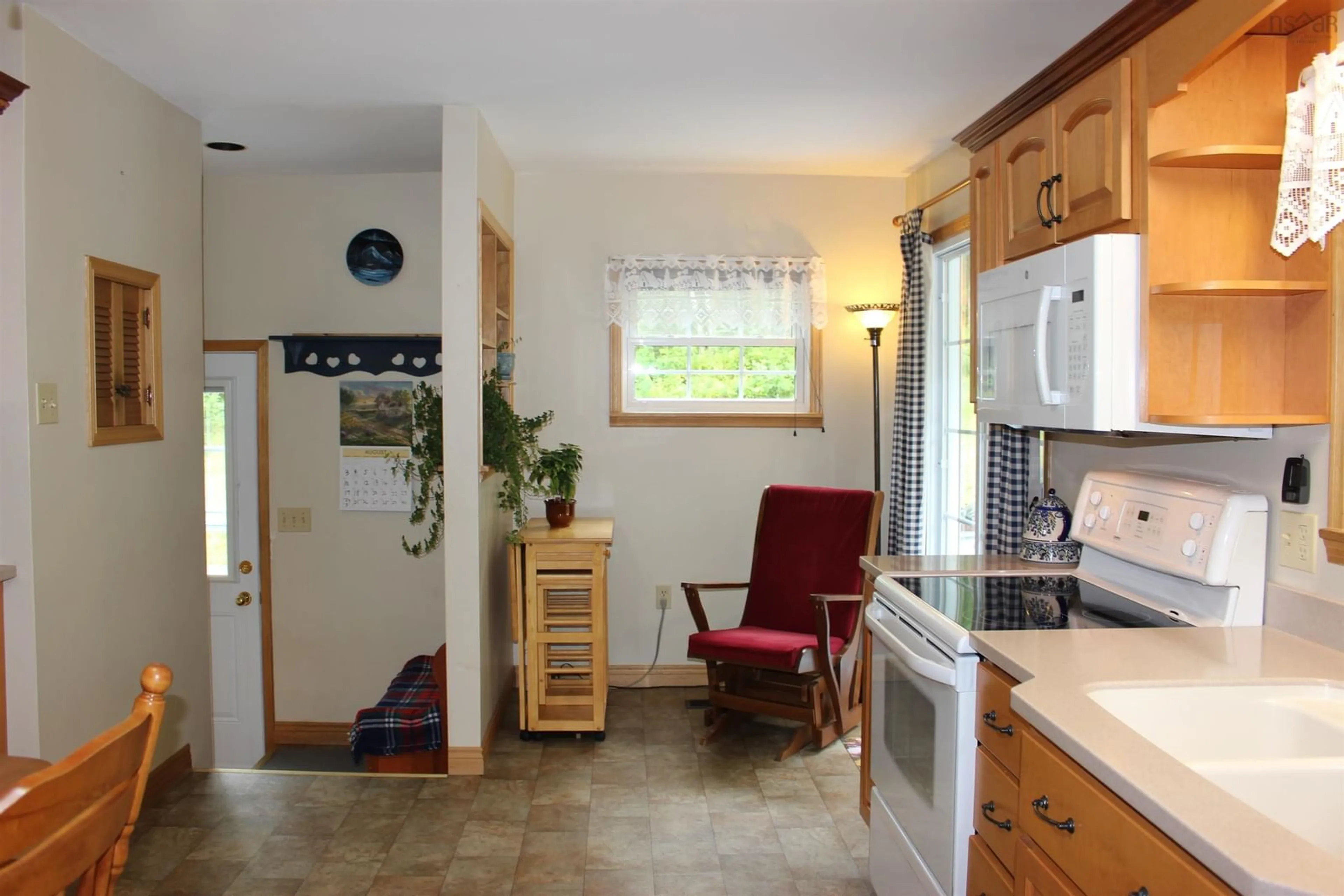 Standard kitchen, ceramic/tile floor for 6479 Wentworth Collingwood Rd, Wentworth Nova Scotia B0M 1Z0