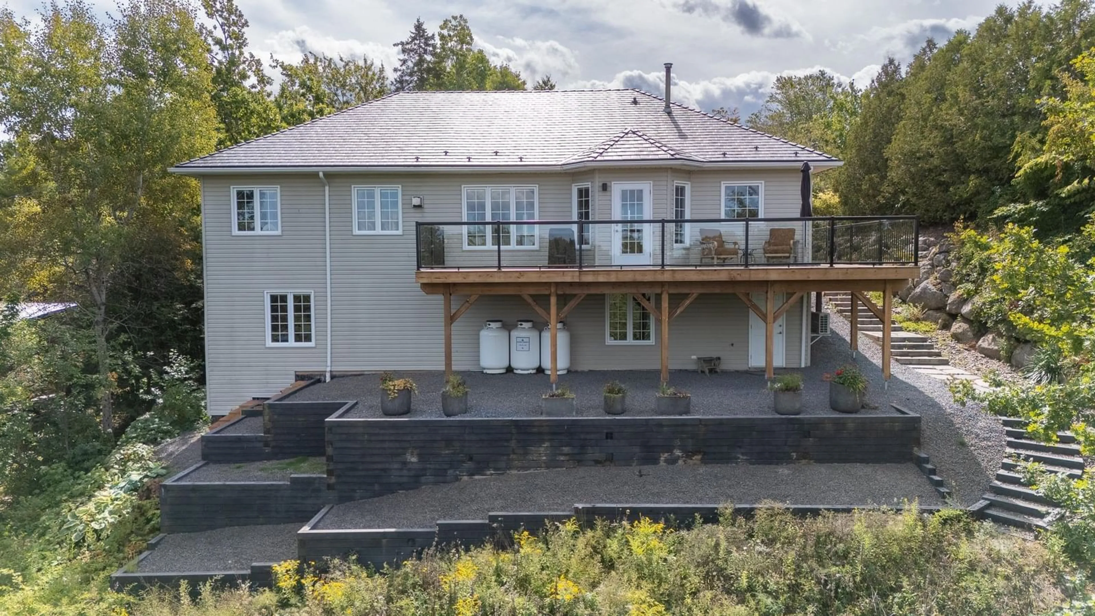 A pic from outside/outdoor area/front of a property/back of a property/a pic from drone, unknown for 48 Alline St, Wolfville Nova Scotia B4P 1J4