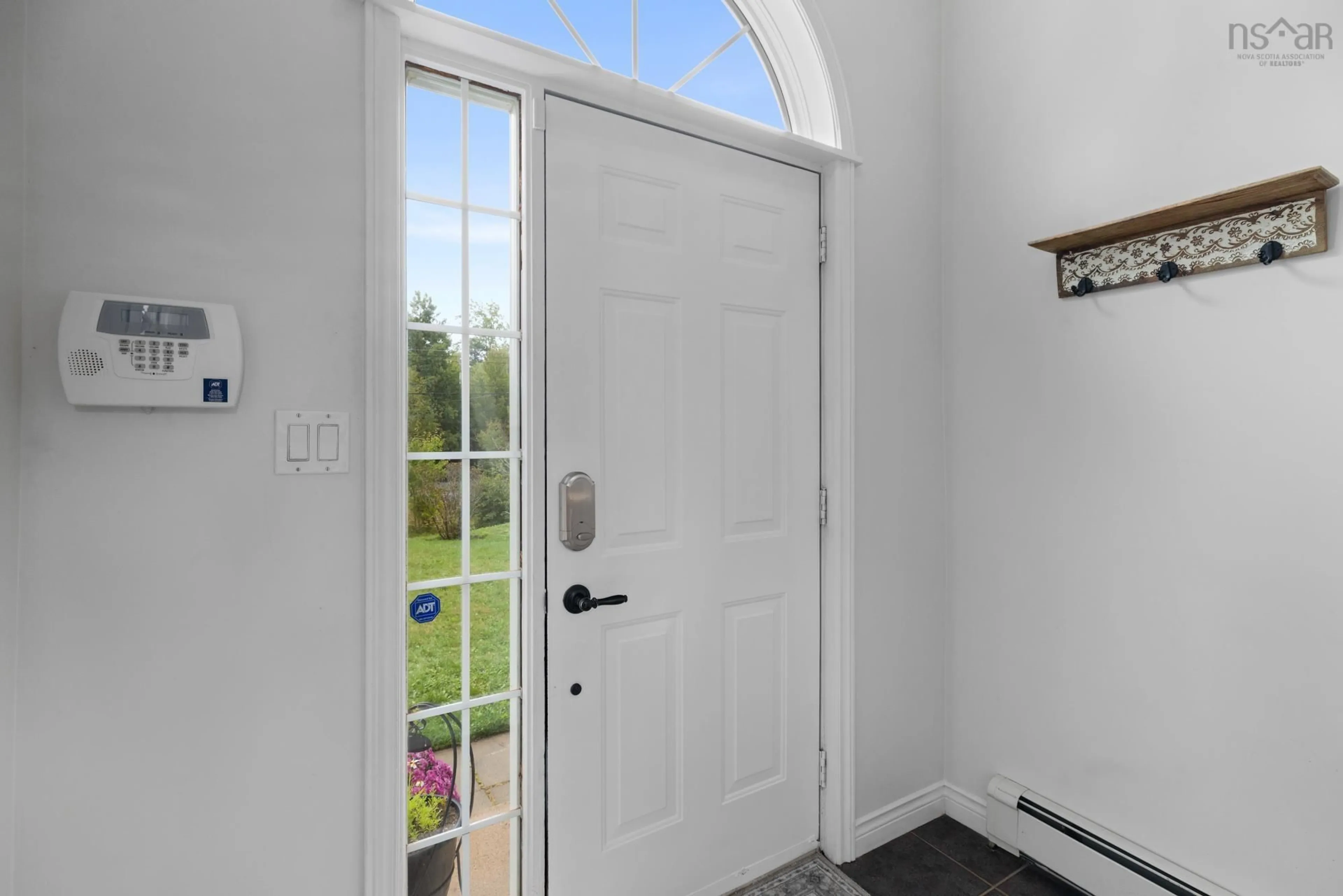 Indoor entryway for 61 Elmwood Dr, Elmsdale Nova Scotia B2S 1B3