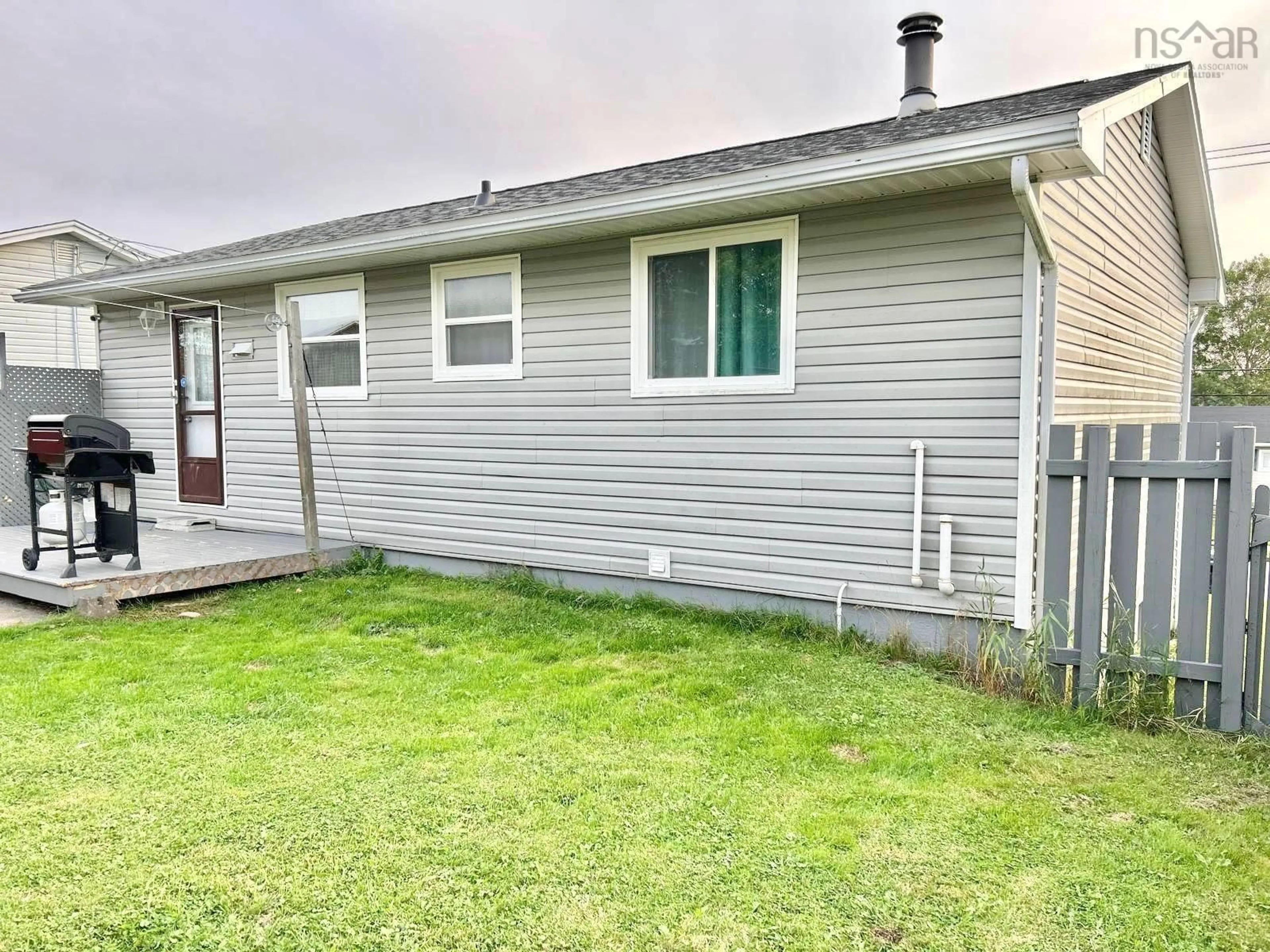 Unknown for 214 Arklow Dr, Dartmouth Nova Scotia B2W 4R6