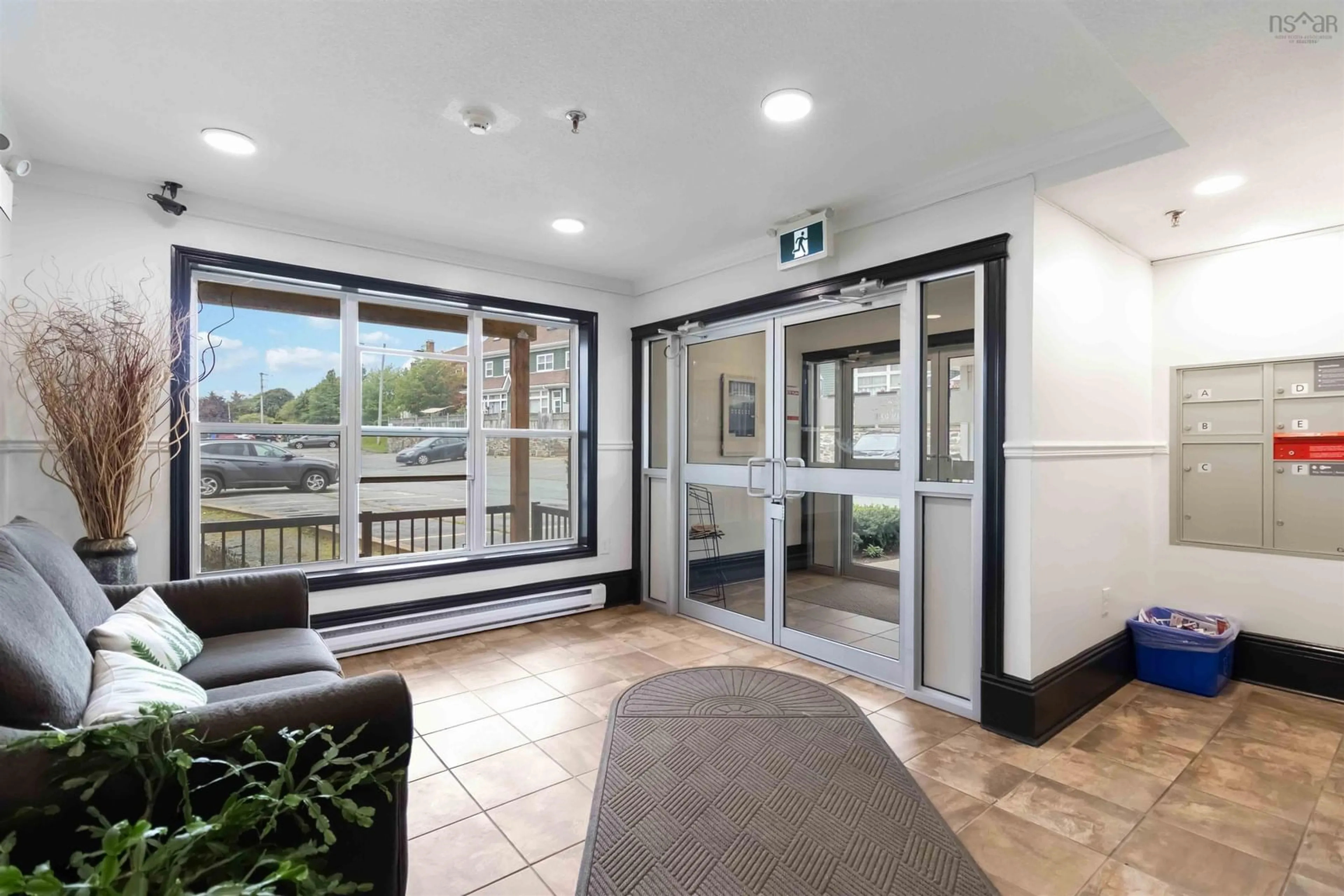 Indoor foyer for 75 Collins Grove #119, Dartmouth Nova Scotia B2W 6B3