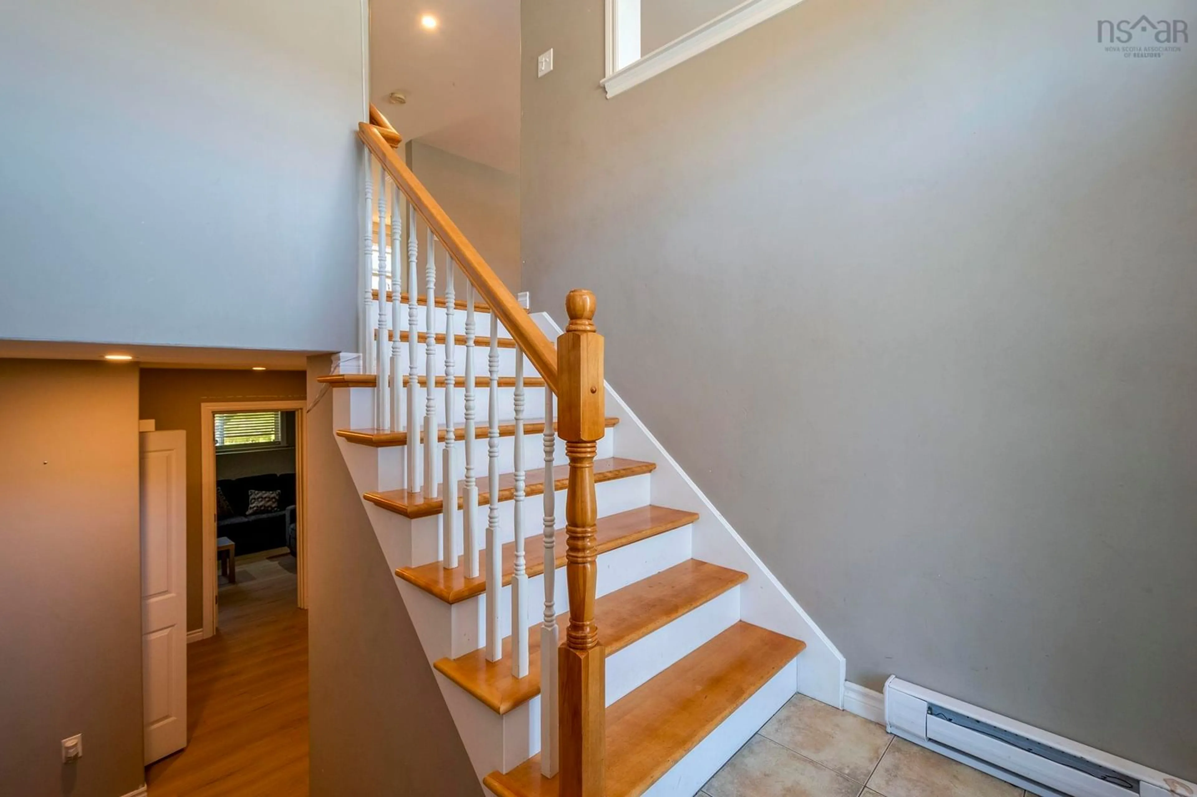 Stairs for 7 Collingwood Crt, Dartmouth Nova Scotia B2W 0G4
