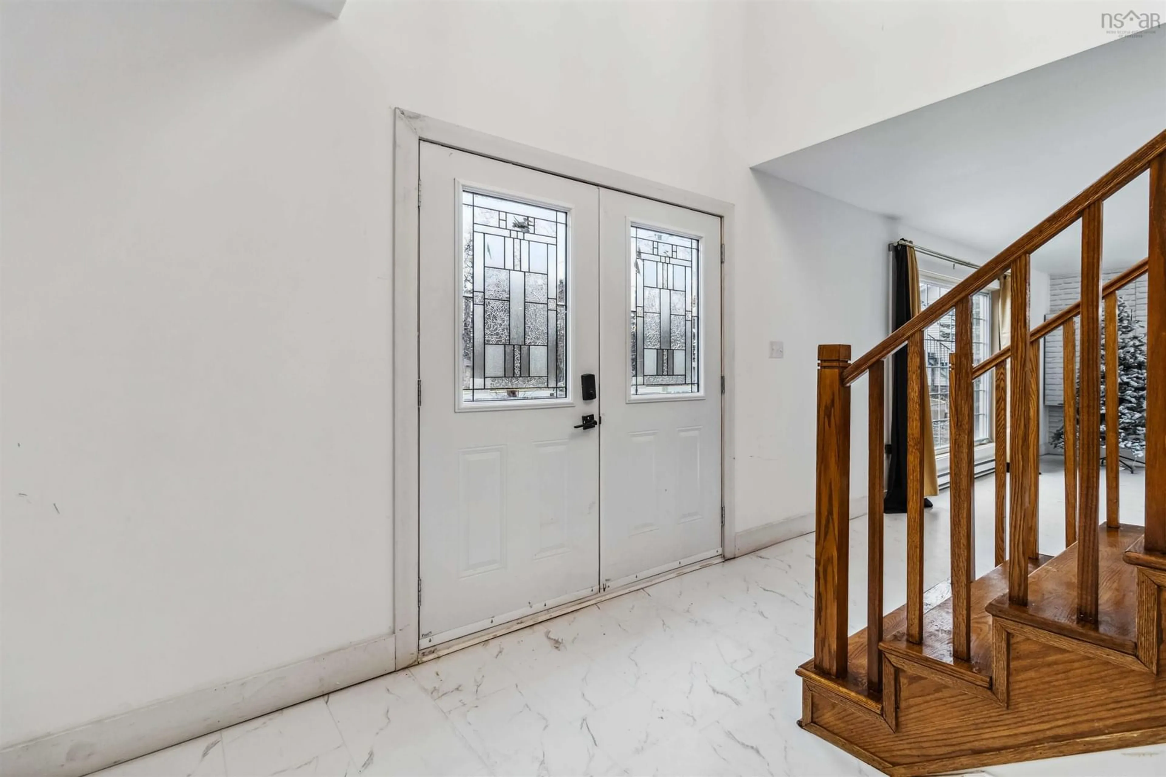 Indoor entryway for 2709 Highway 7, Lake Echo Nova Scotia B3E 1A3