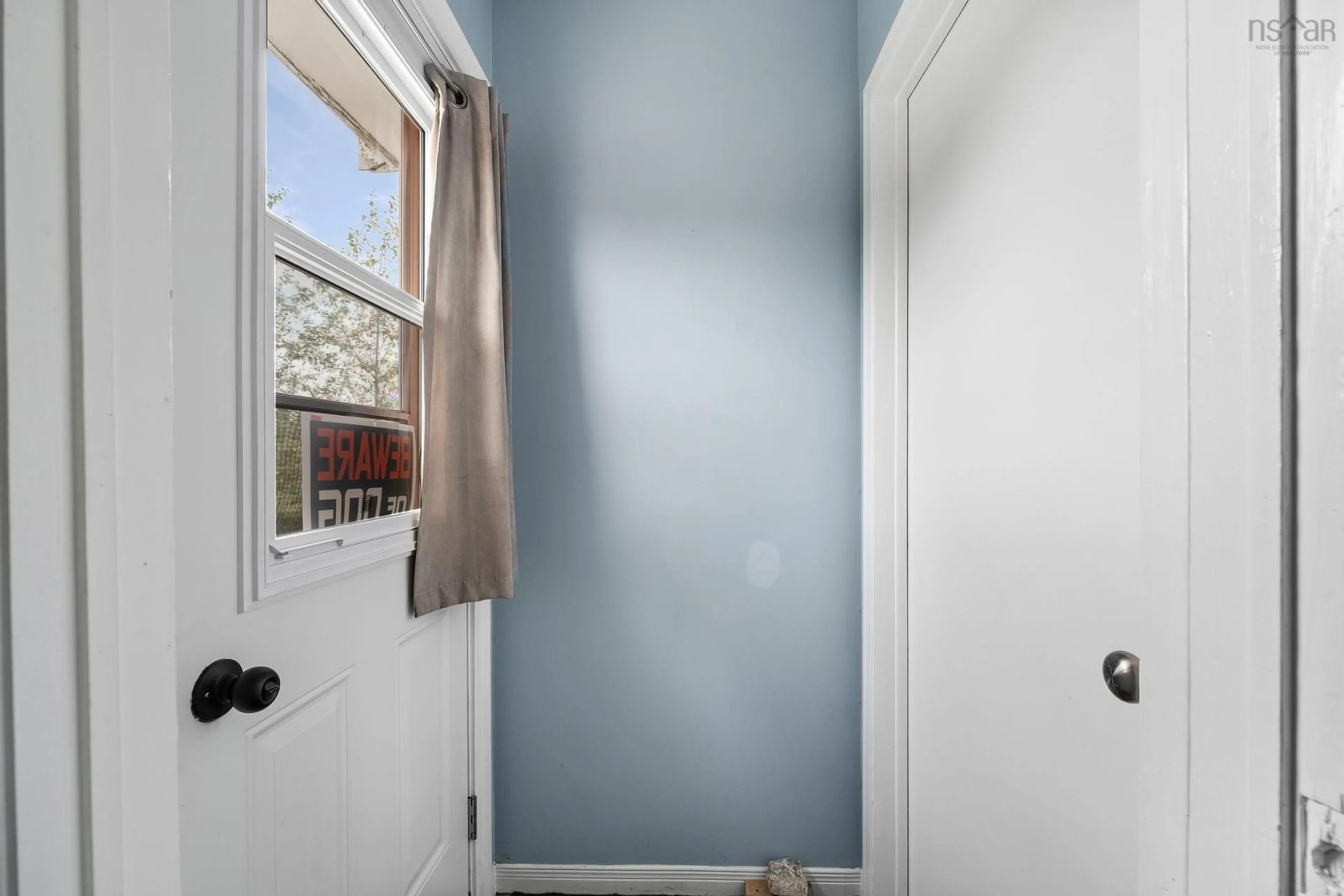 Indoor entryway for 8 C Boudreau Rd, Mavillette Nova Scotia B5A 5B3