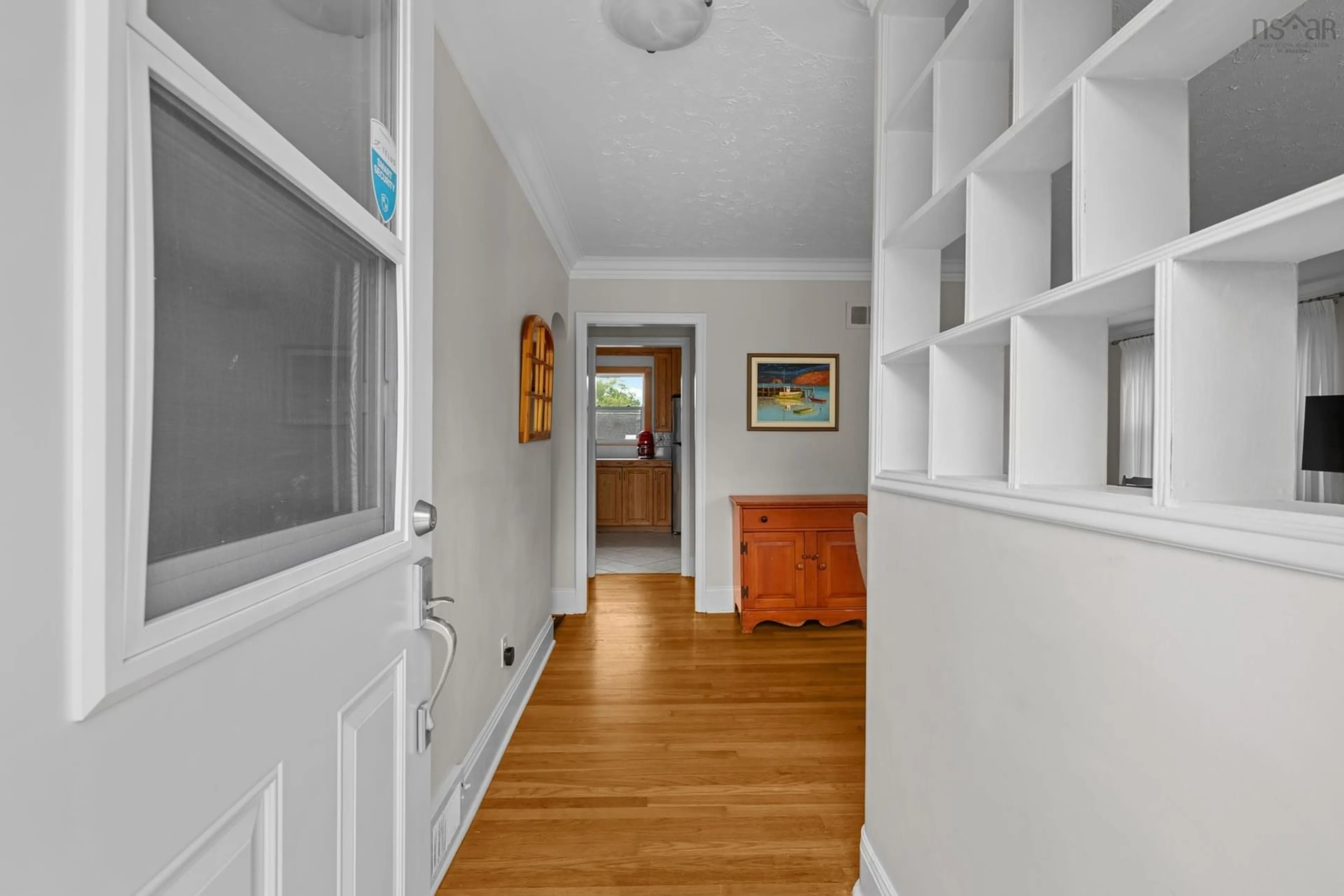 Indoor entryway for 27 Fleming Dr, Halifax Nova Scotia B3P 1A8