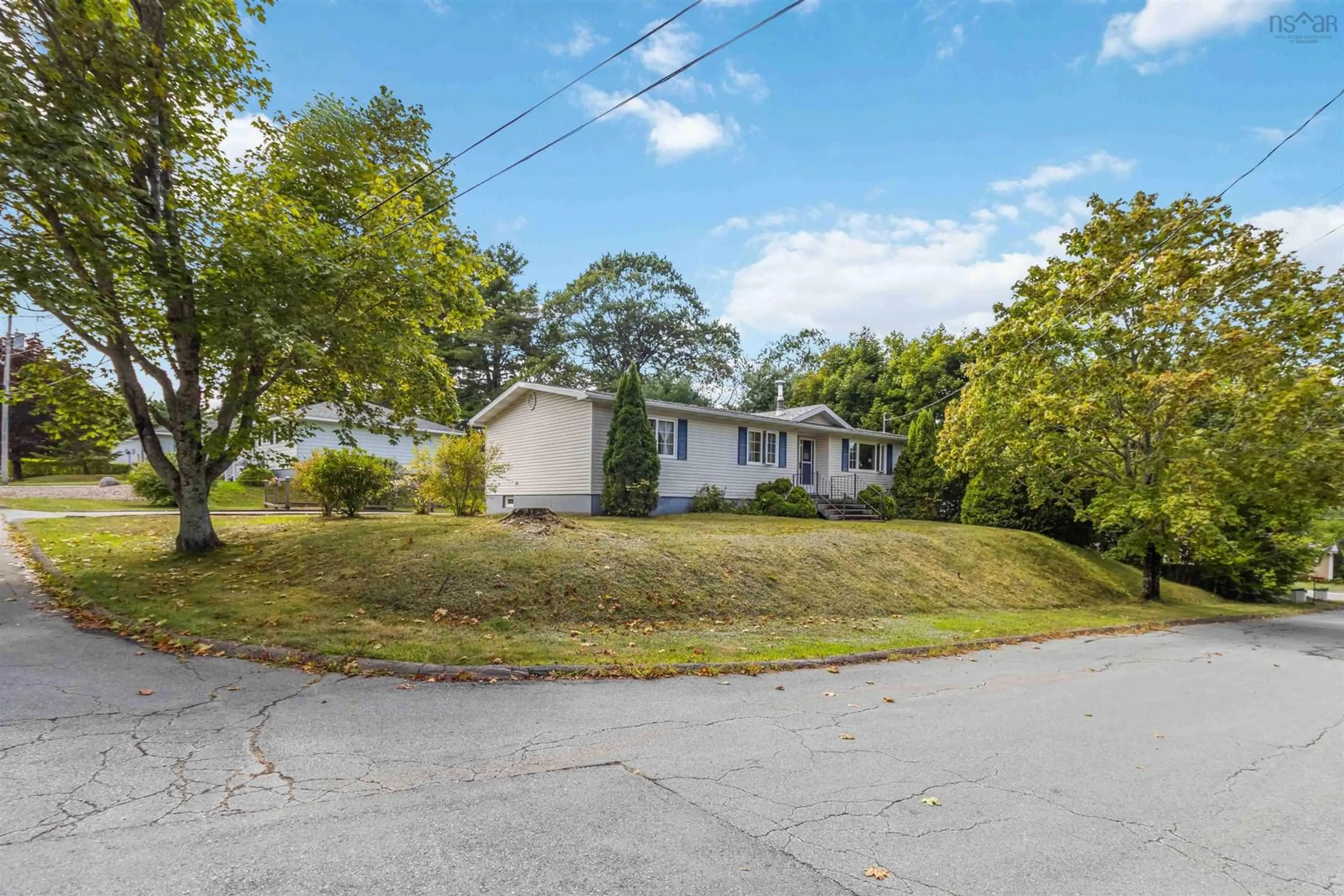 A pic from outside/outdoor area/front of a property/back of a property/a pic from drone, street for 14 Bennett Ave, Bridgewater Nova Scotia B4V 3A9