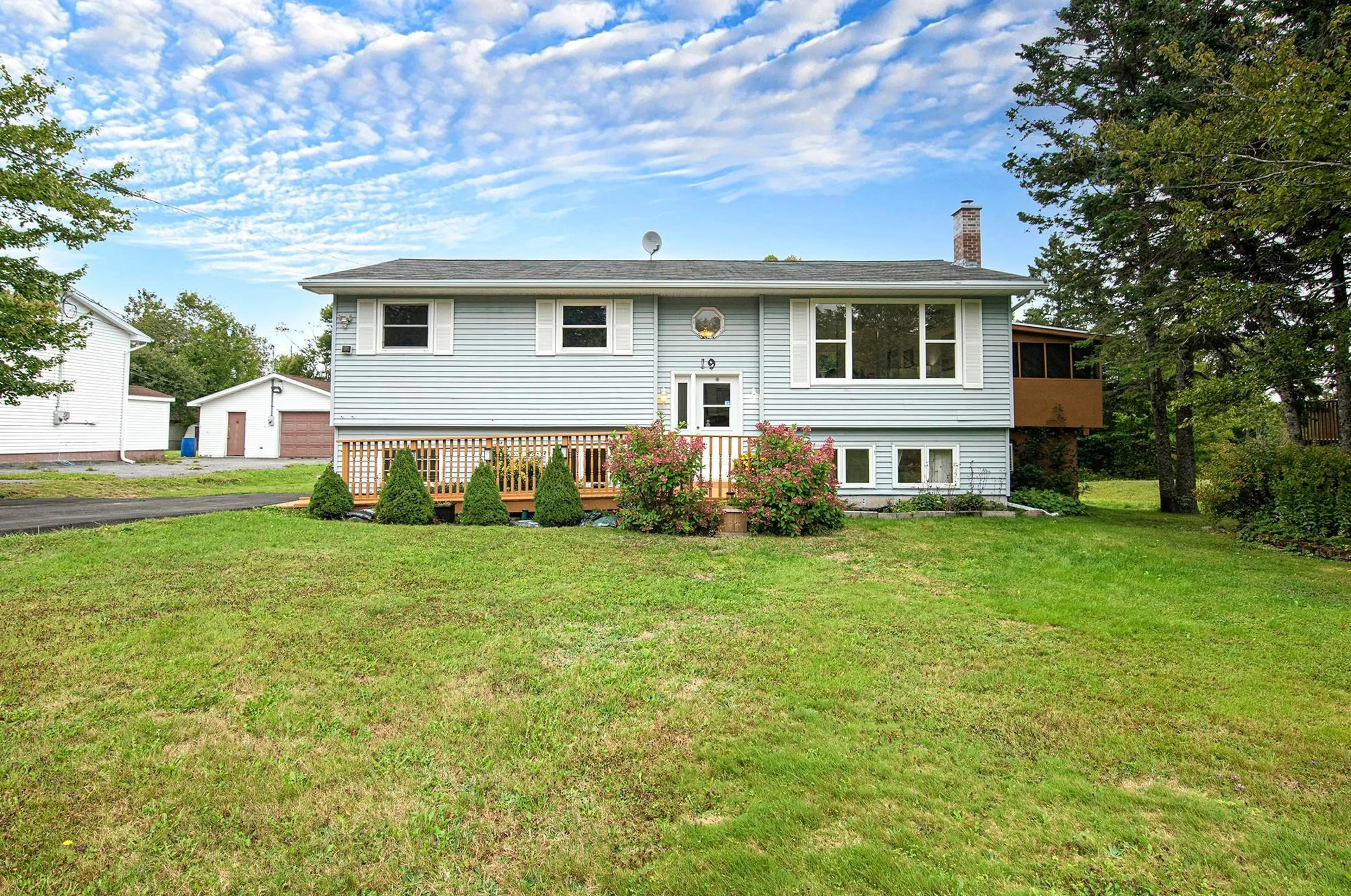 Home with vinyl exterior material, street for 19 Walker St, Lake Echo Nova Scotia B3E 1M4