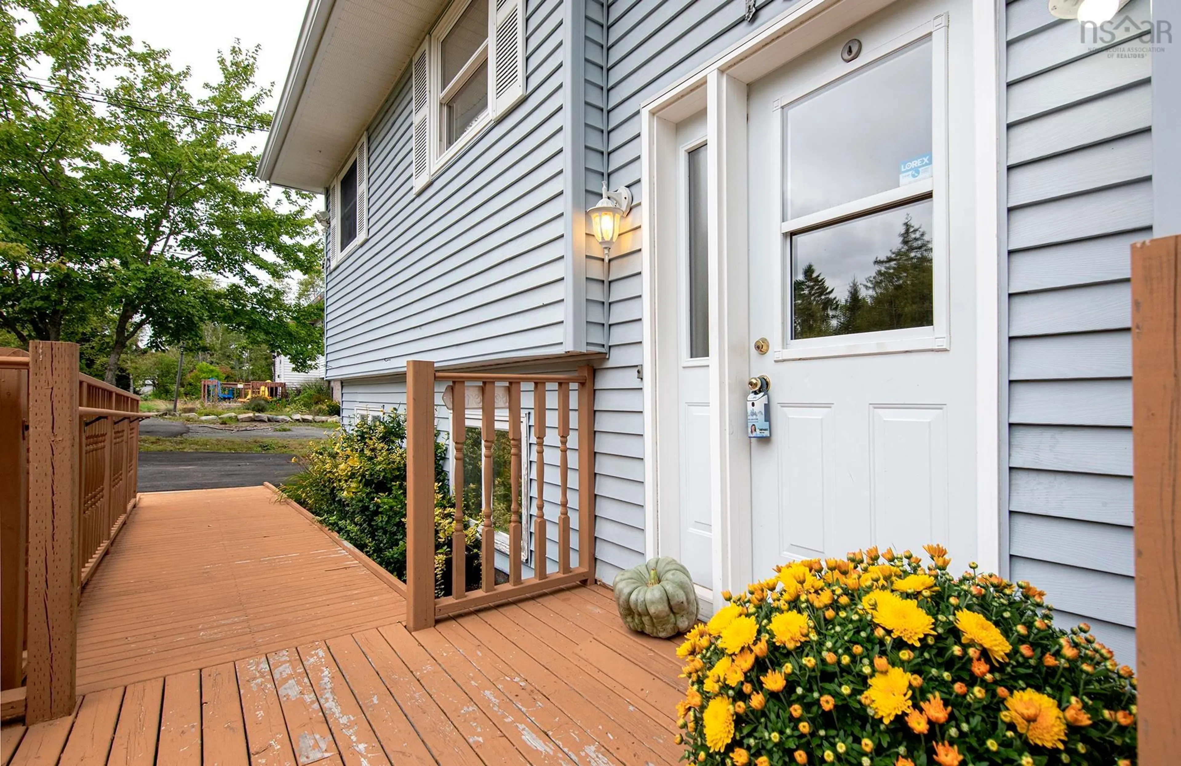 Home with vinyl exterior material, street for 19 Walker St, Lake Echo Nova Scotia B3E 1M4