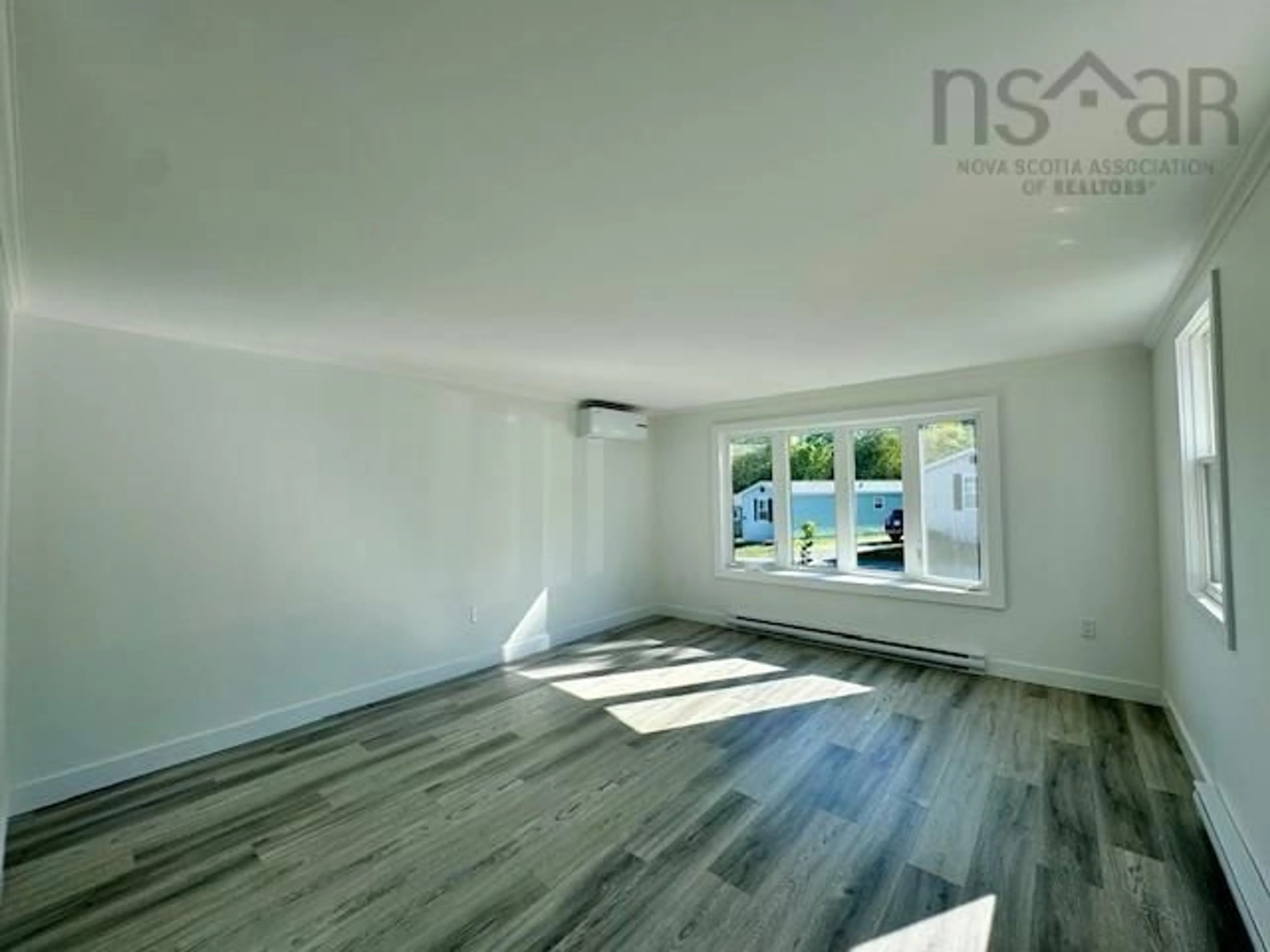 A pic of a room for 1189 Susan Dr, Beaver Bank Nova Scotia B4E 1P4