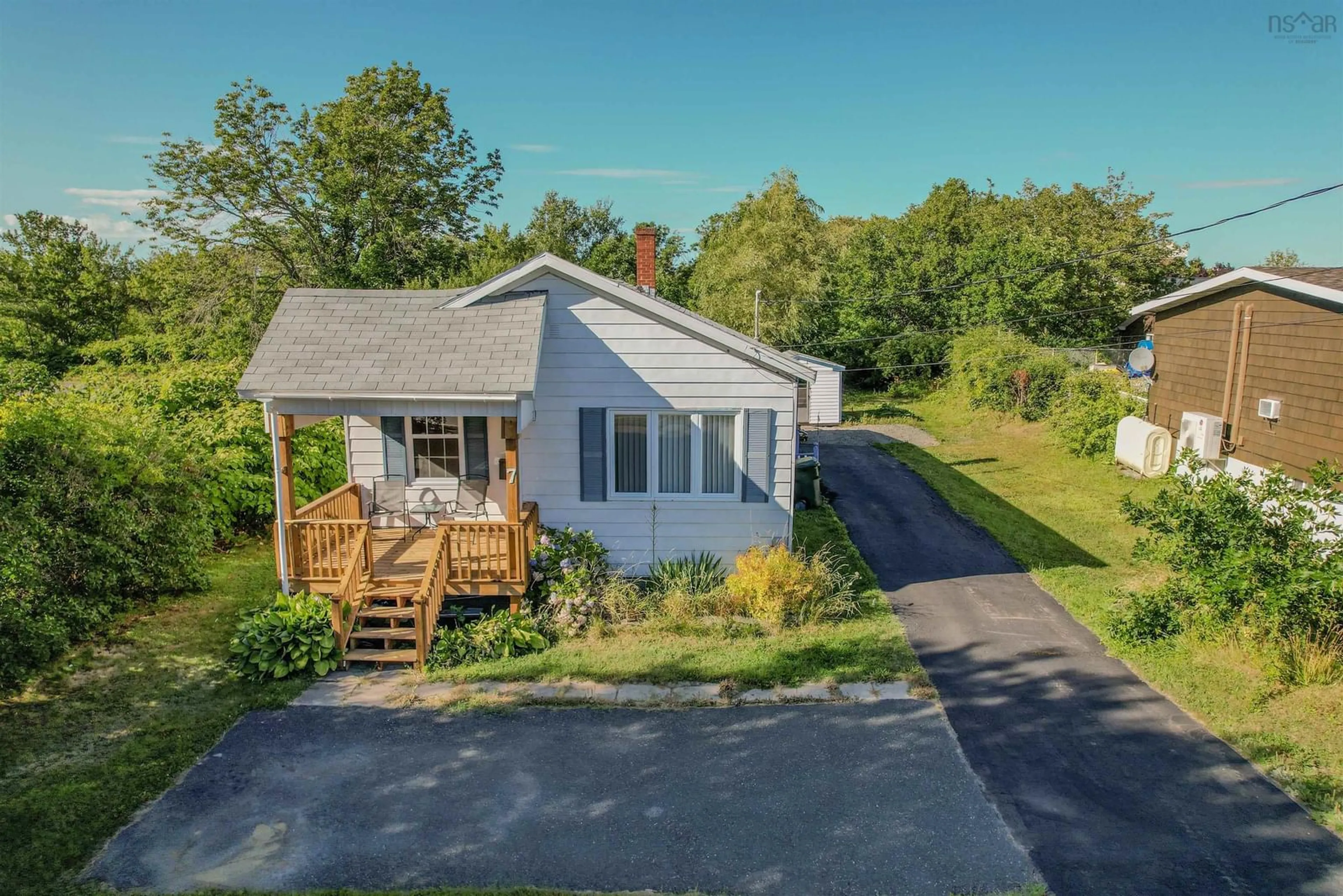 A pic from outside/outdoor area/front of a property/back of a property/a pic from drone, water/lake/river/ocean view for 7 Dominion St, Glace Bay Nova Scotia B1A 3M7