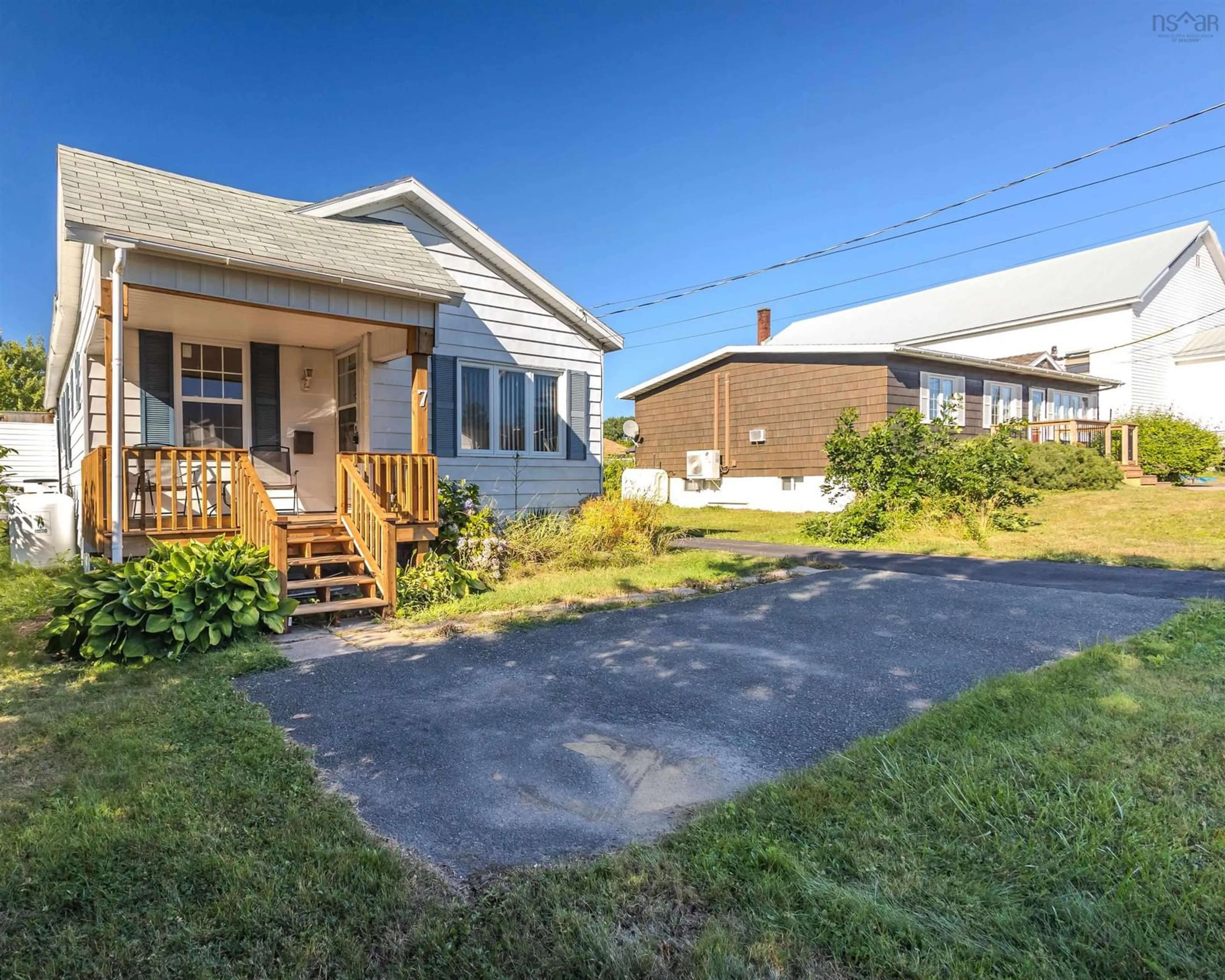 A pic from outside/outdoor area/front of a property/back of a property/a pic from drone, street for 7 Dominion St, Glace Bay Nova Scotia B1A 3M7