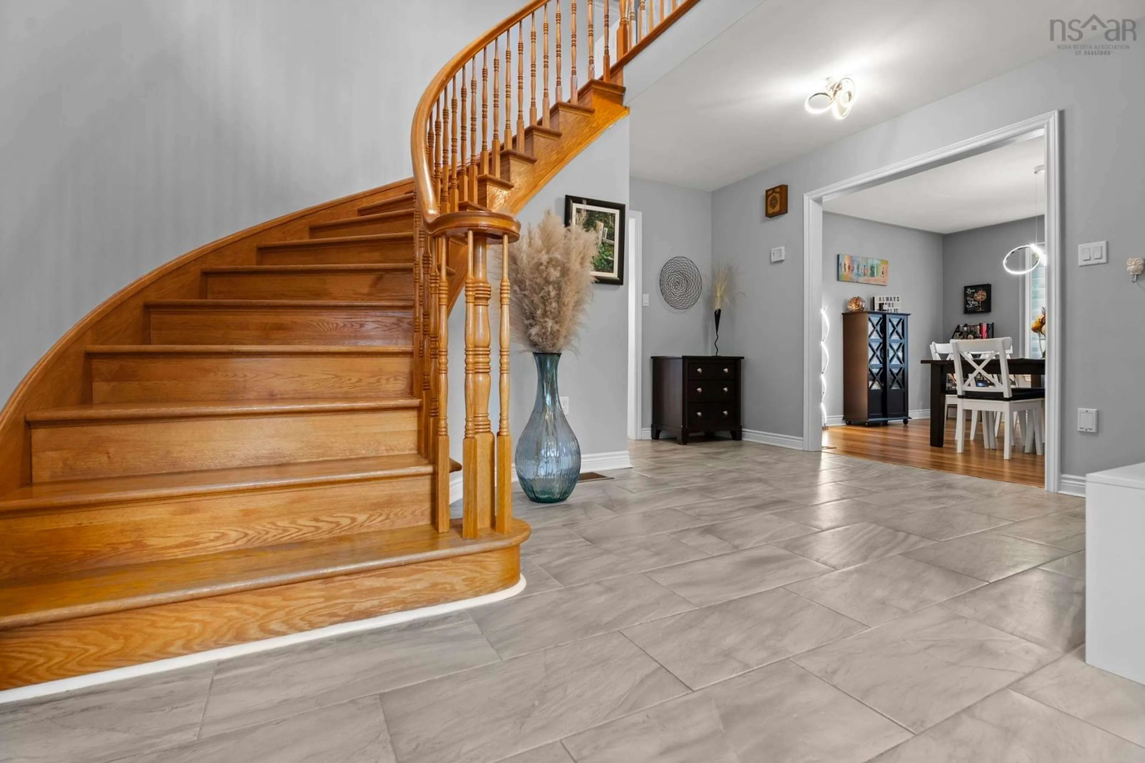 Indoor foyer for 36 Saxonhurst Dr, Bible Hill Nova Scotia B6L 4G6