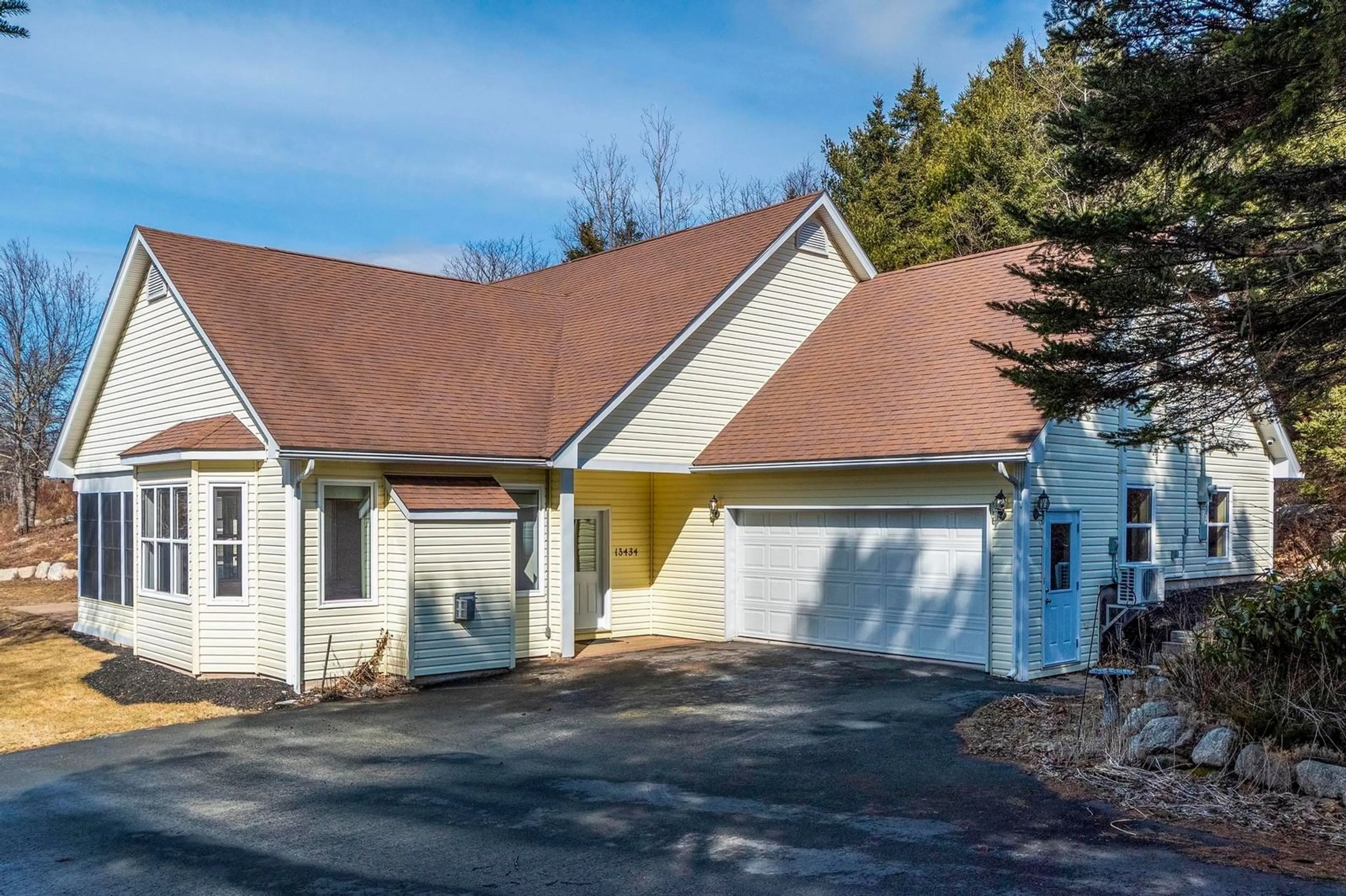 Unknown for 13434 Peggys Cove Rd, Upper Tantallon Nova Scotia B3Z 2J2