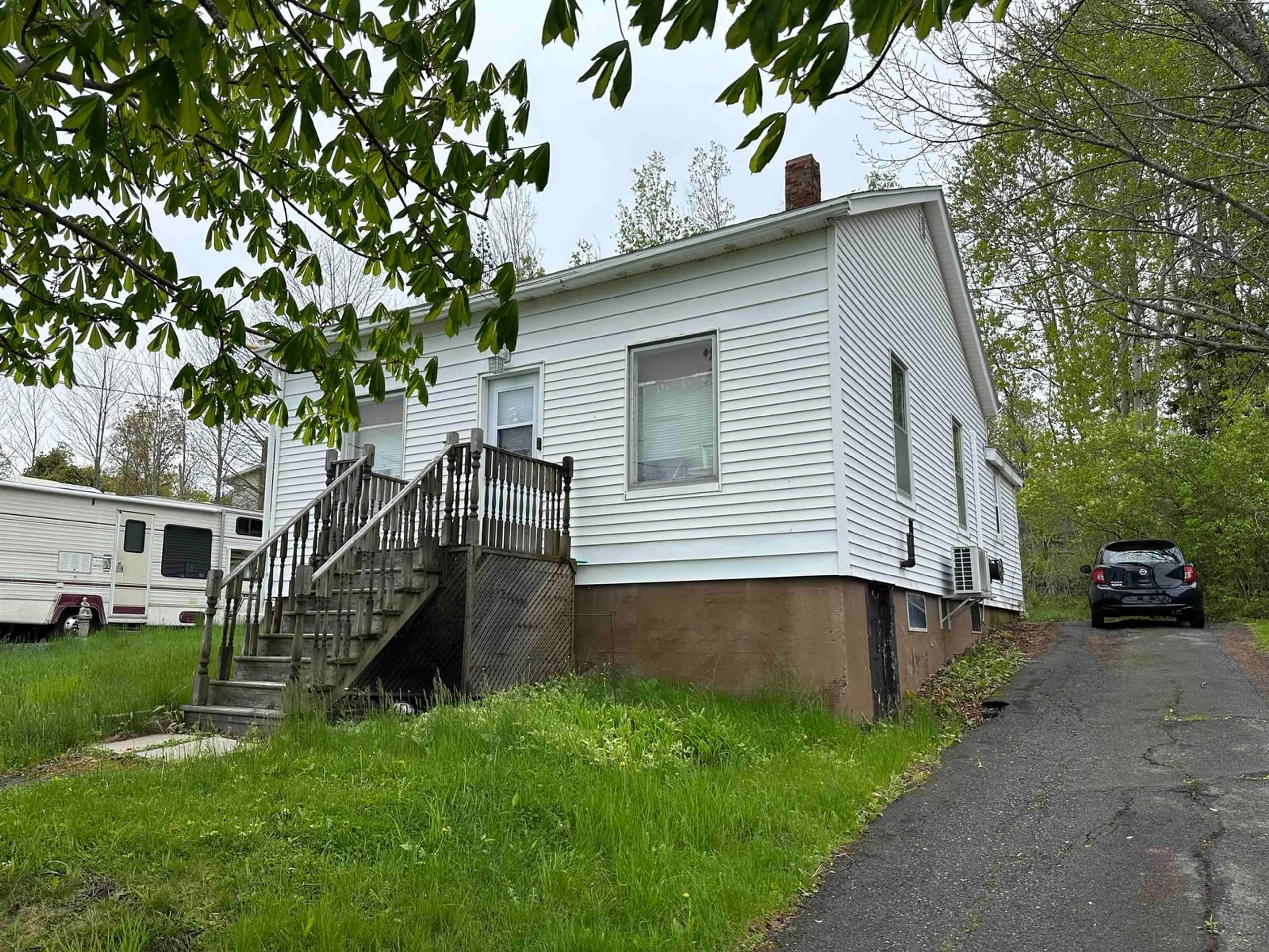 Unknown for 73 Ellis St, New Glasgow Nova Scotia B2H 2G9
