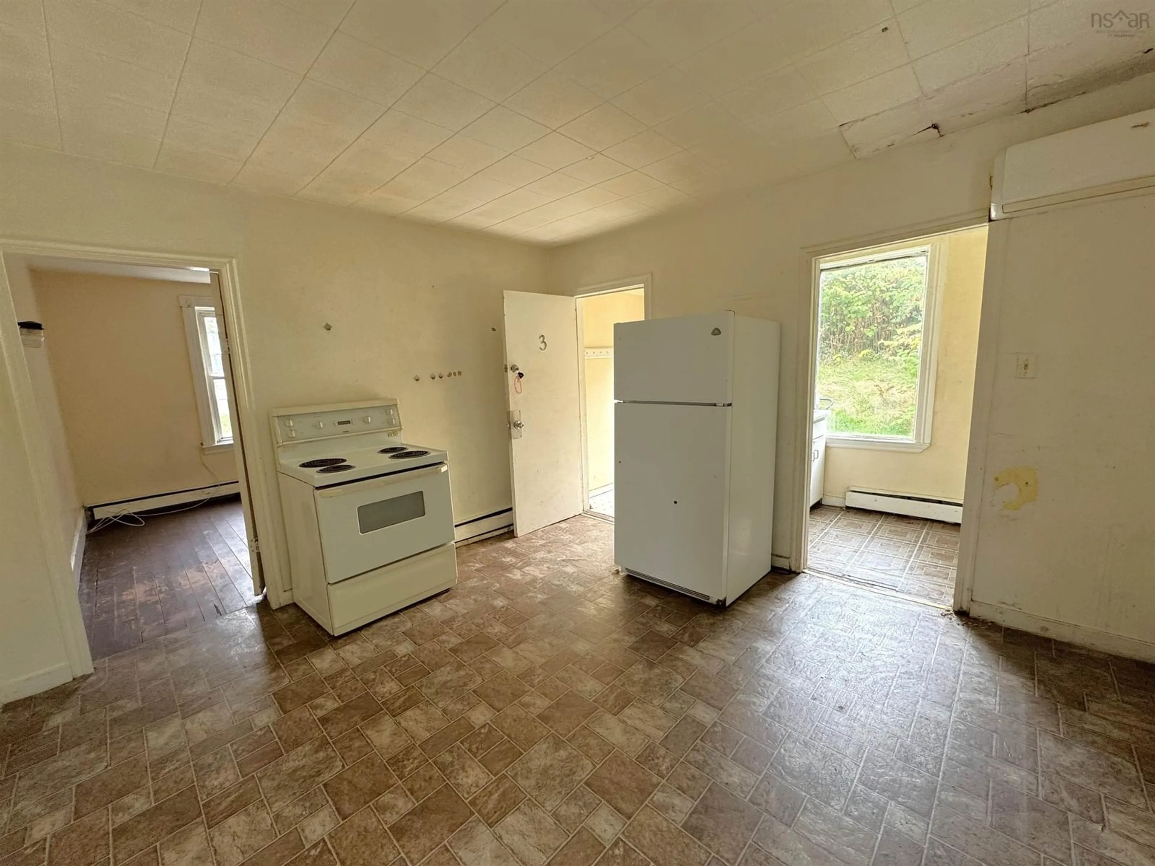 A pic of a room for 504 Macdonald St, New Glasgow Nova Scotia B2H 2W2