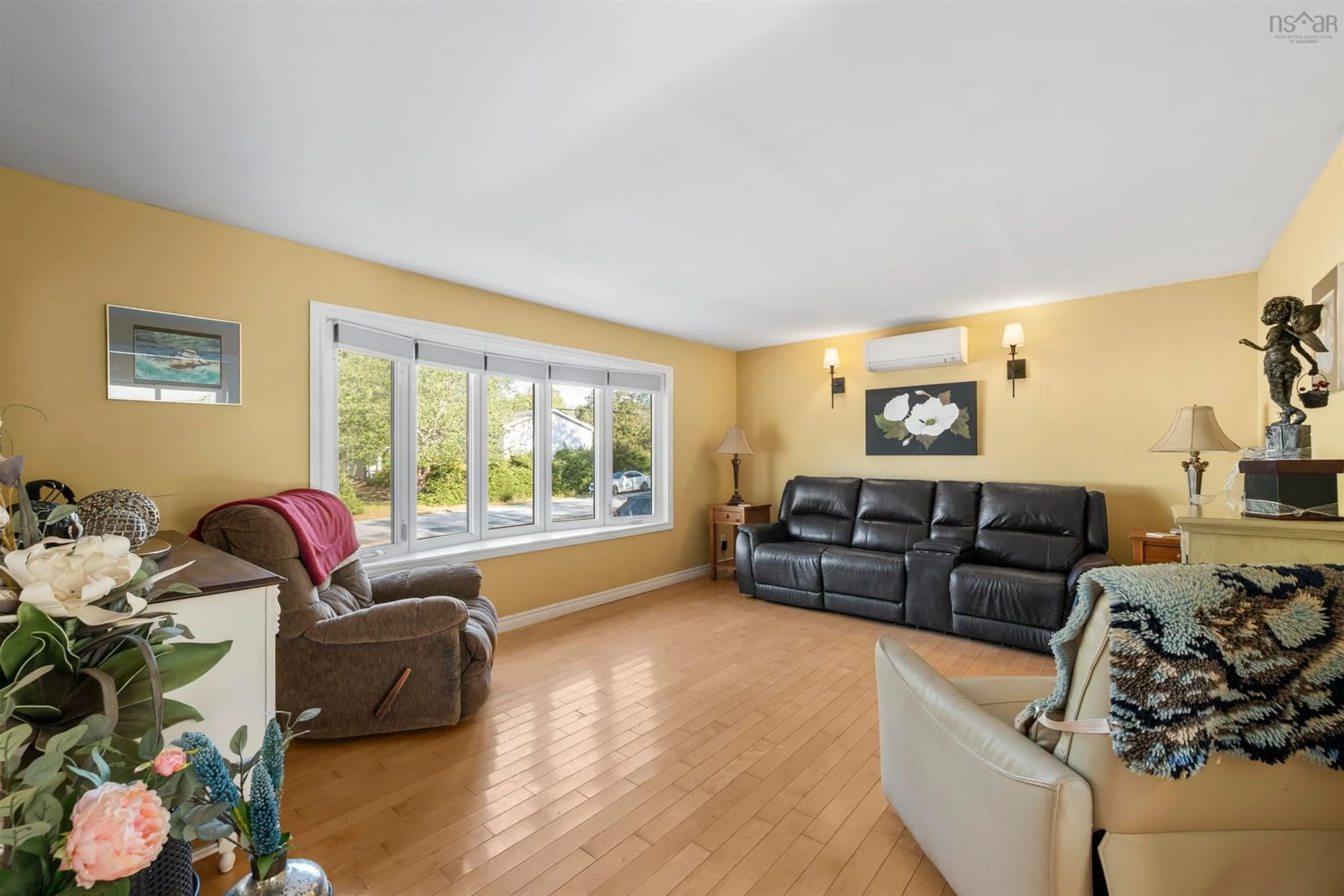 Living room with furniture, unknown for 1115 Tufts Ave, Greenwood Nova Scotia B0S 1R0