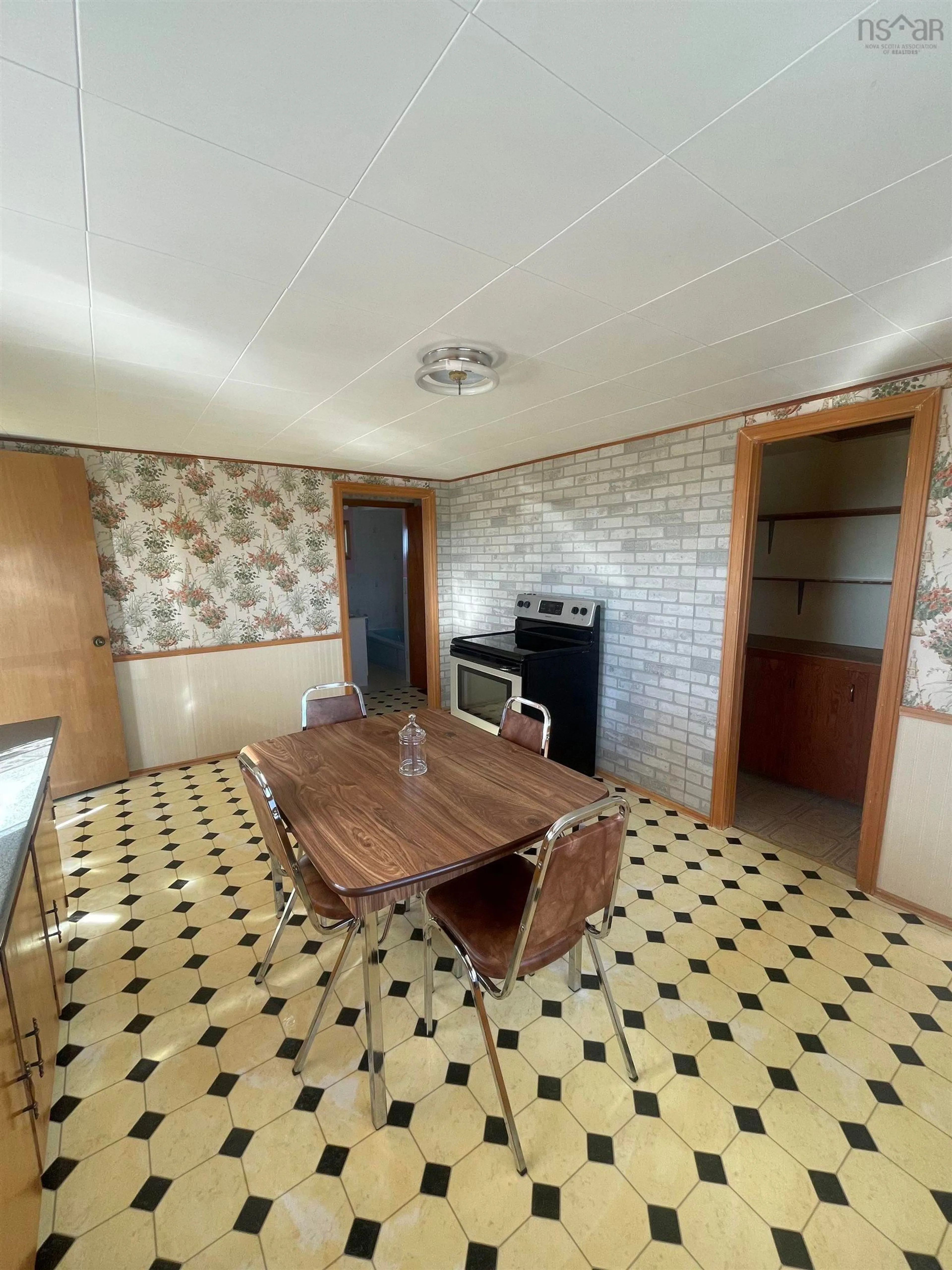 A pic of a room for 552 Baccaro Rd, West Baccaro Nova Scotia B0W 1E0