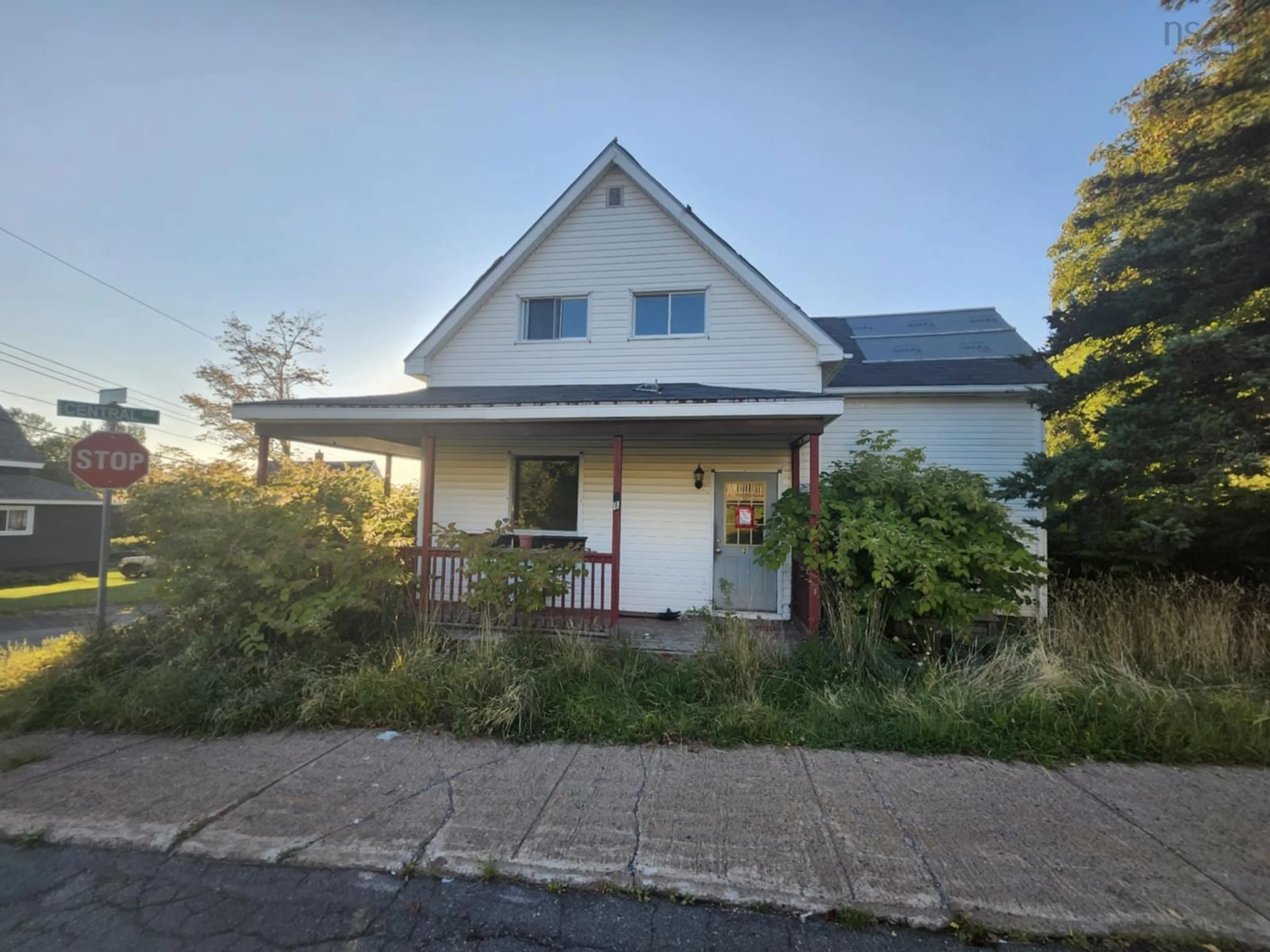 A pic from outside/outdoor area/front of a property/back of a property/a pic from drone, street for 21 Spruce St, Trenton Nova Scotia B0K 1X0