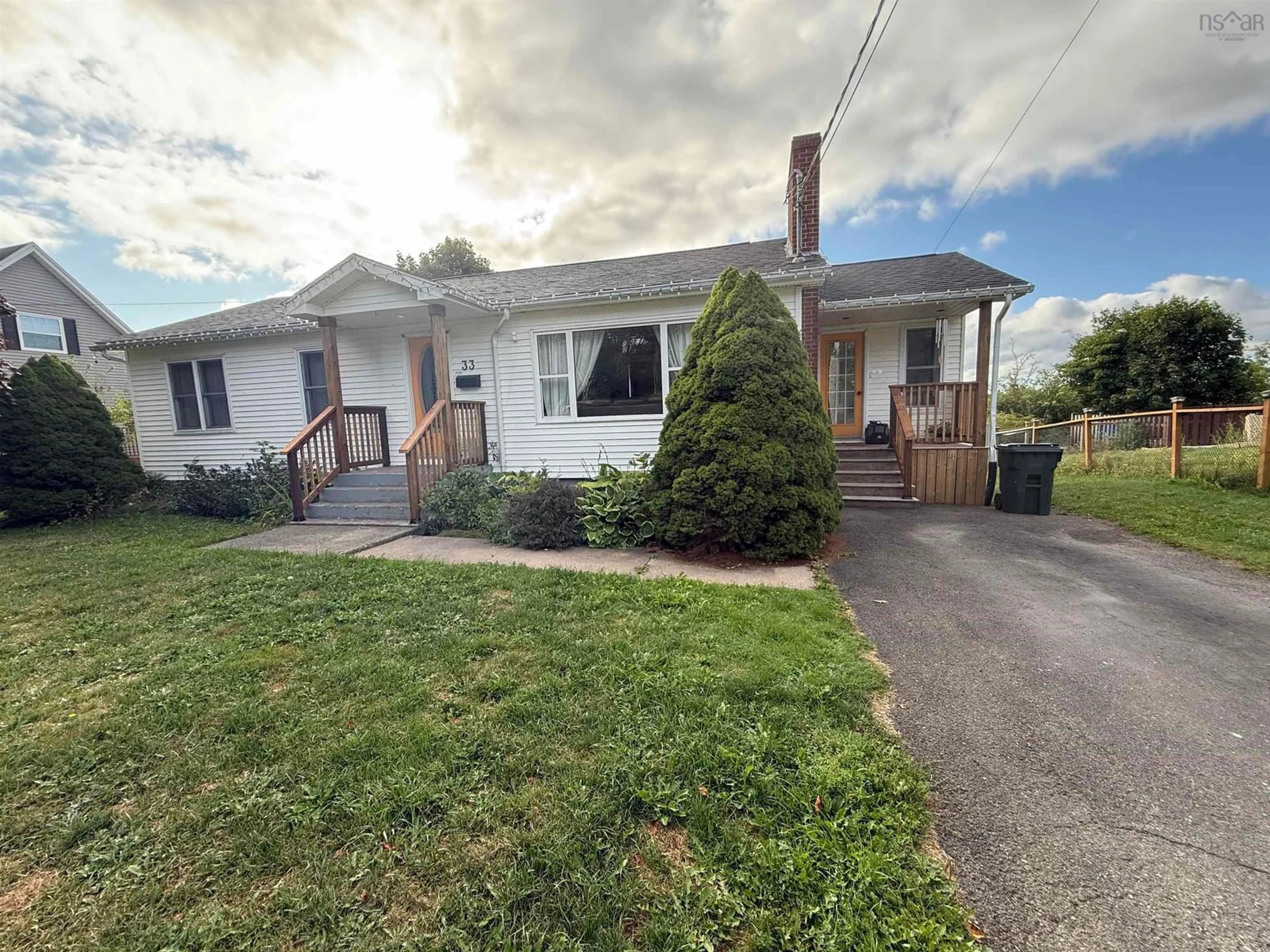 Unknown for 33 Xavier Drive, Antigonish Nova Scotia B2G 1G8