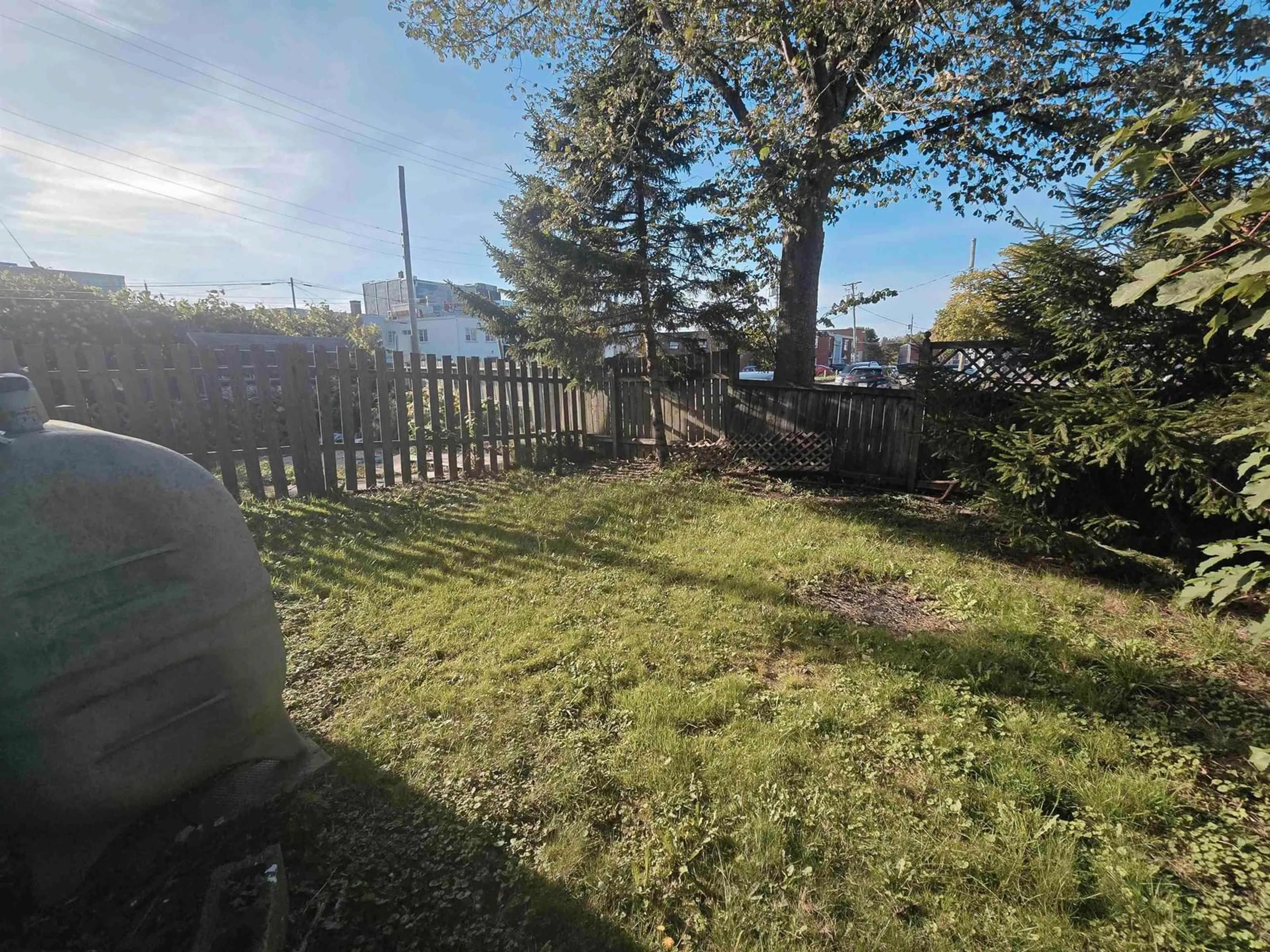 A pic from outside/outdoor area/front of a property/back of a property/a pic from drone, unknown for 31 Forbes Court, Sydney Nova Scotia B1P 5Y4