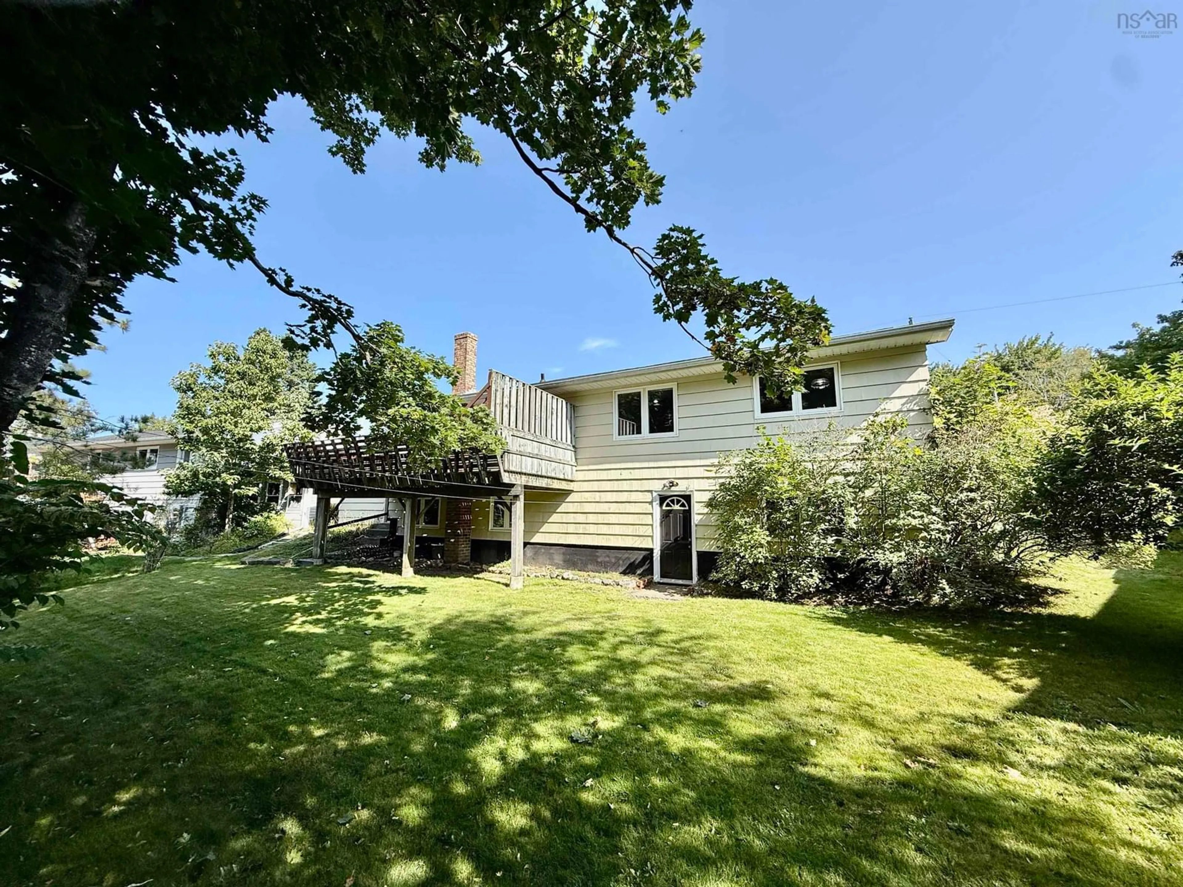 A pic from outside/outdoor area/front of a property/back of a property/a pic from drone, unknown for 2 Laurentian Dr, Halifax Nova Scotia B3M 3G3