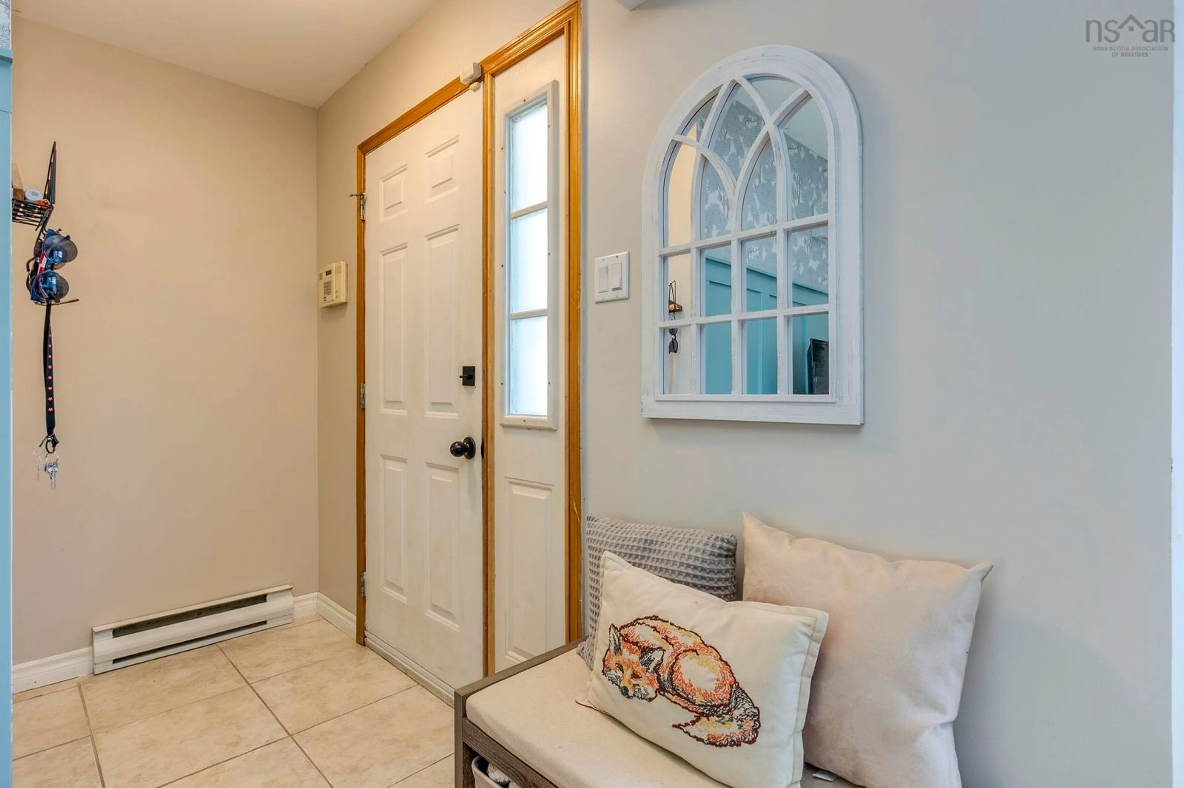 Indoor entryway for 9 Longstaff Crt, Eastern Passage Nova Scotia B3G 1H3